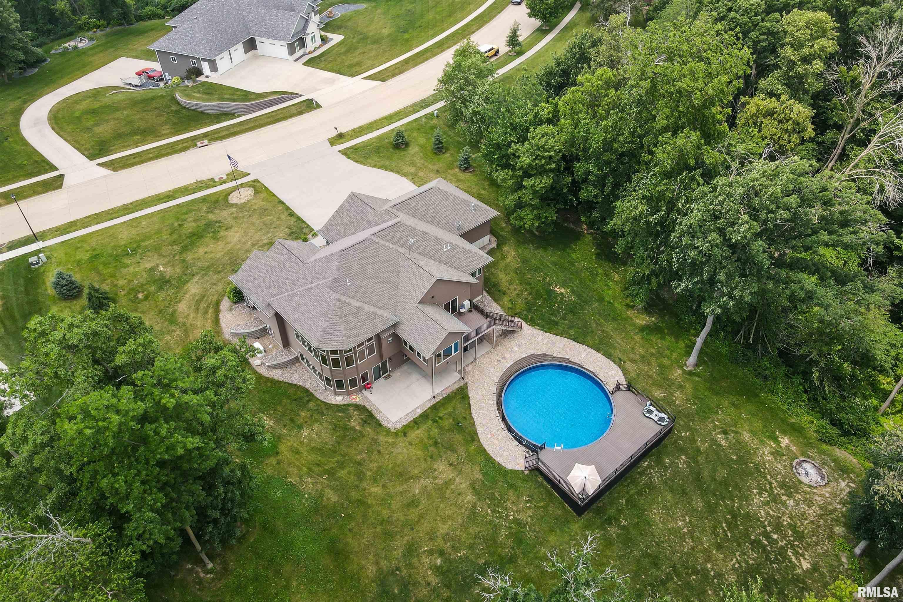 5220 Burr Oak Court, Cedar Rapids, Iowa image 41
