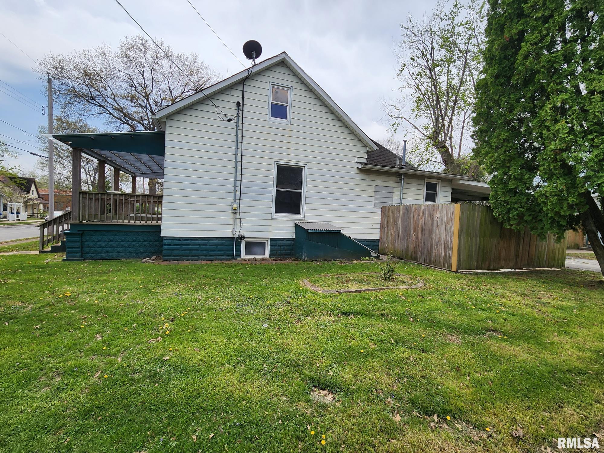 317 N Washington Street, Sparta, Illinois image 13
