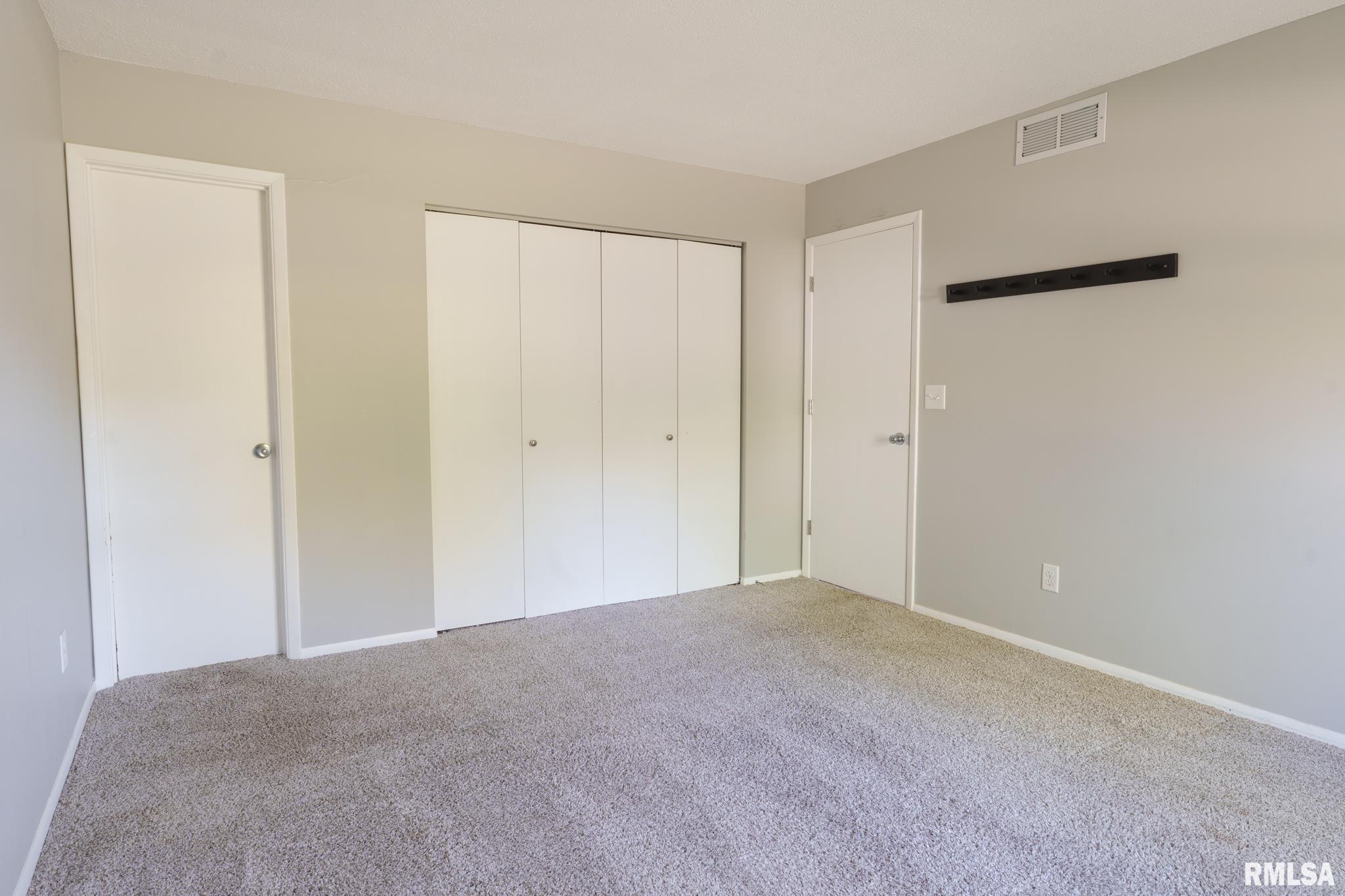 3601 W Saymore Lane, Peoria, Illinois image 6