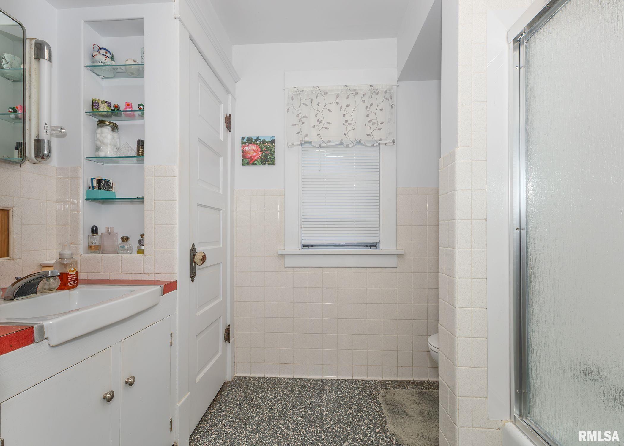 2455 19th Avenue, Rock Island, Illinois image 39