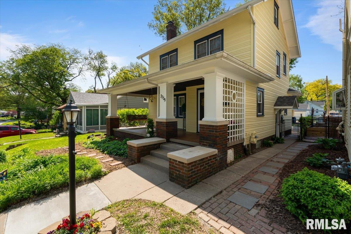 2739 E High Street, Davenport, Iowa image 3