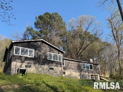 Homes For Sale - 378 Contentment Road<br/> Makanda, IL 62958
