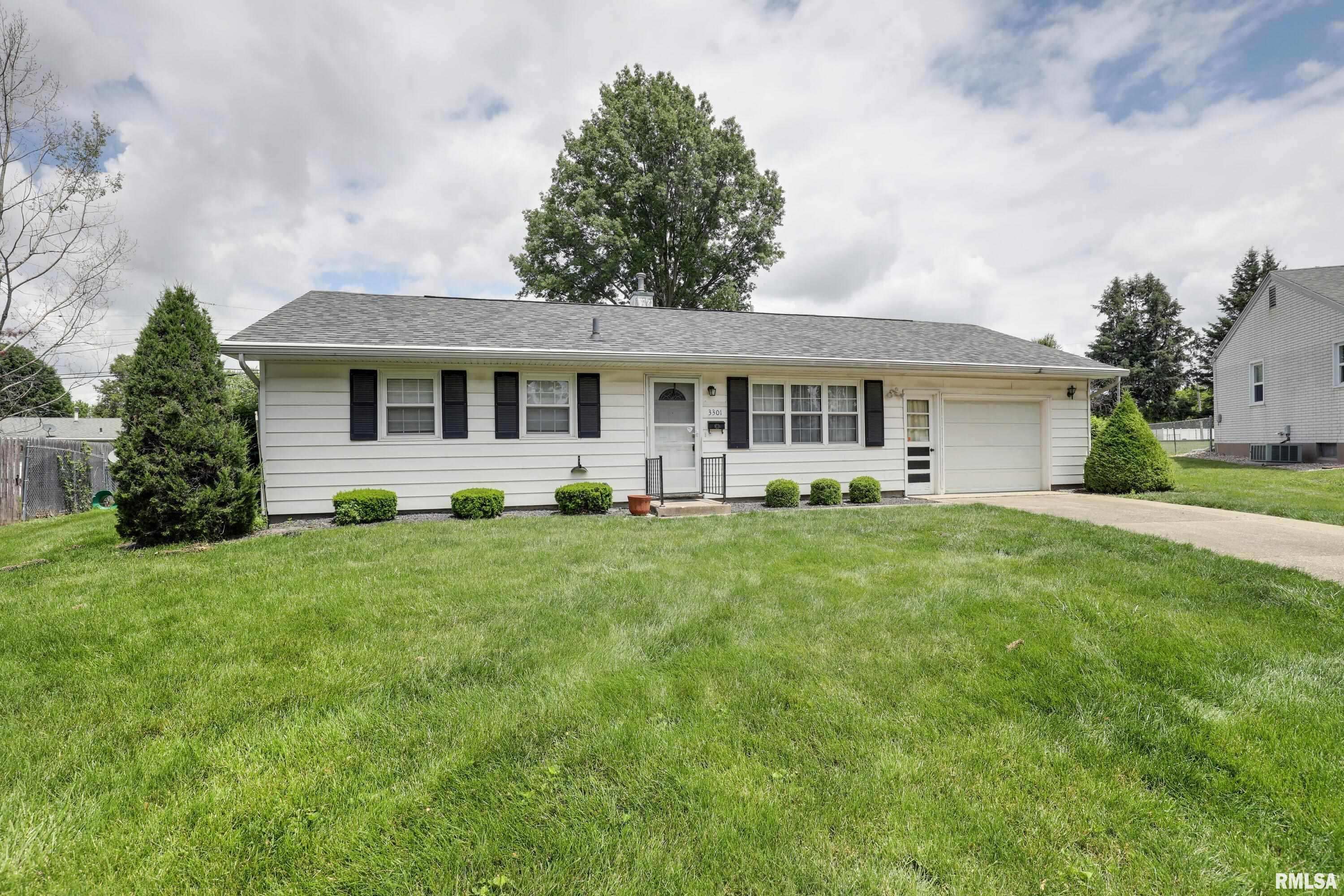 3301 N College Avenue, Quincy, Illinois image 2
