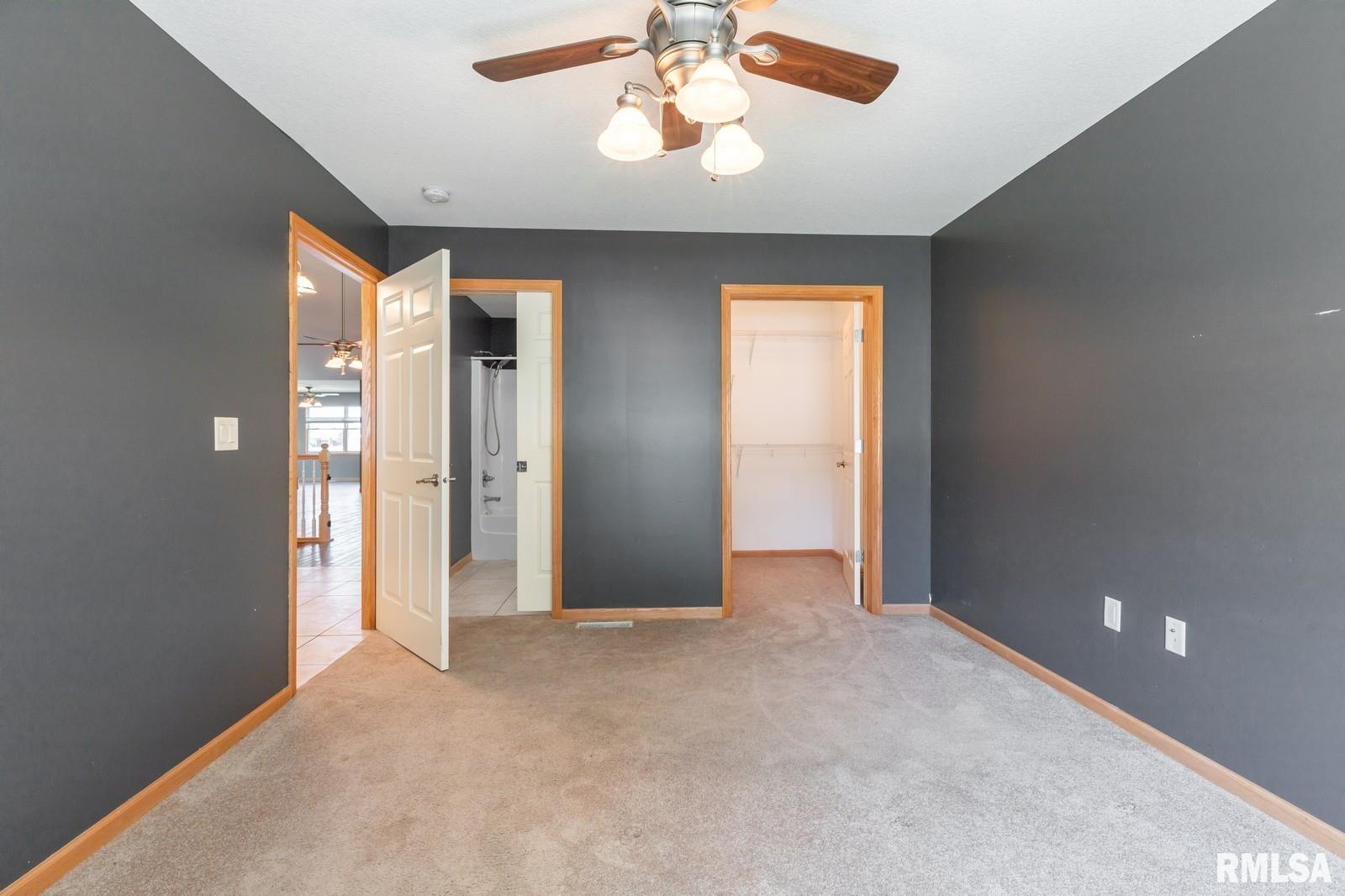 5421 Northwest Circle, Davenport, Iowa image 15