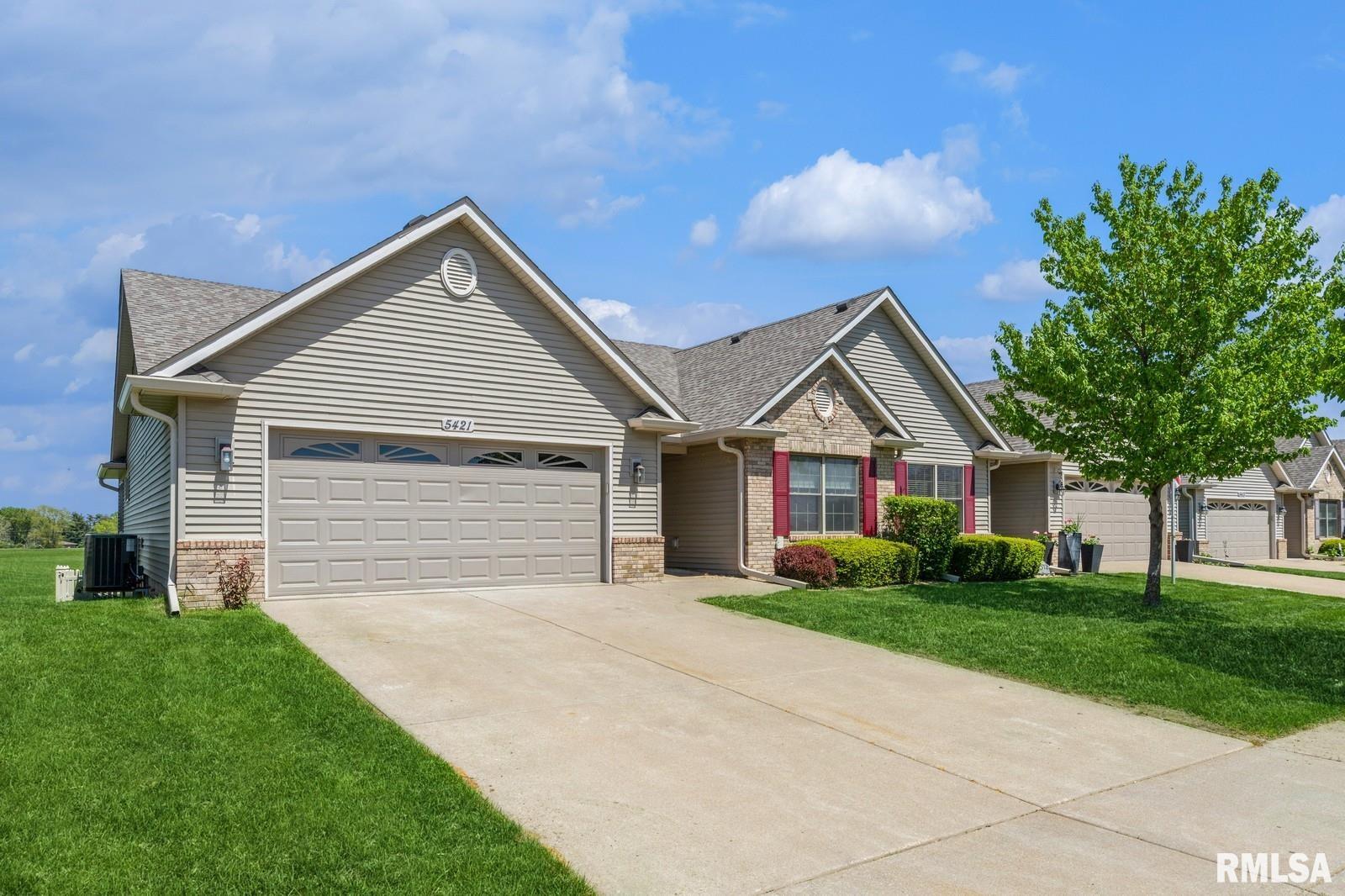 5421 Northwest Circle, Davenport, Iowa image 2