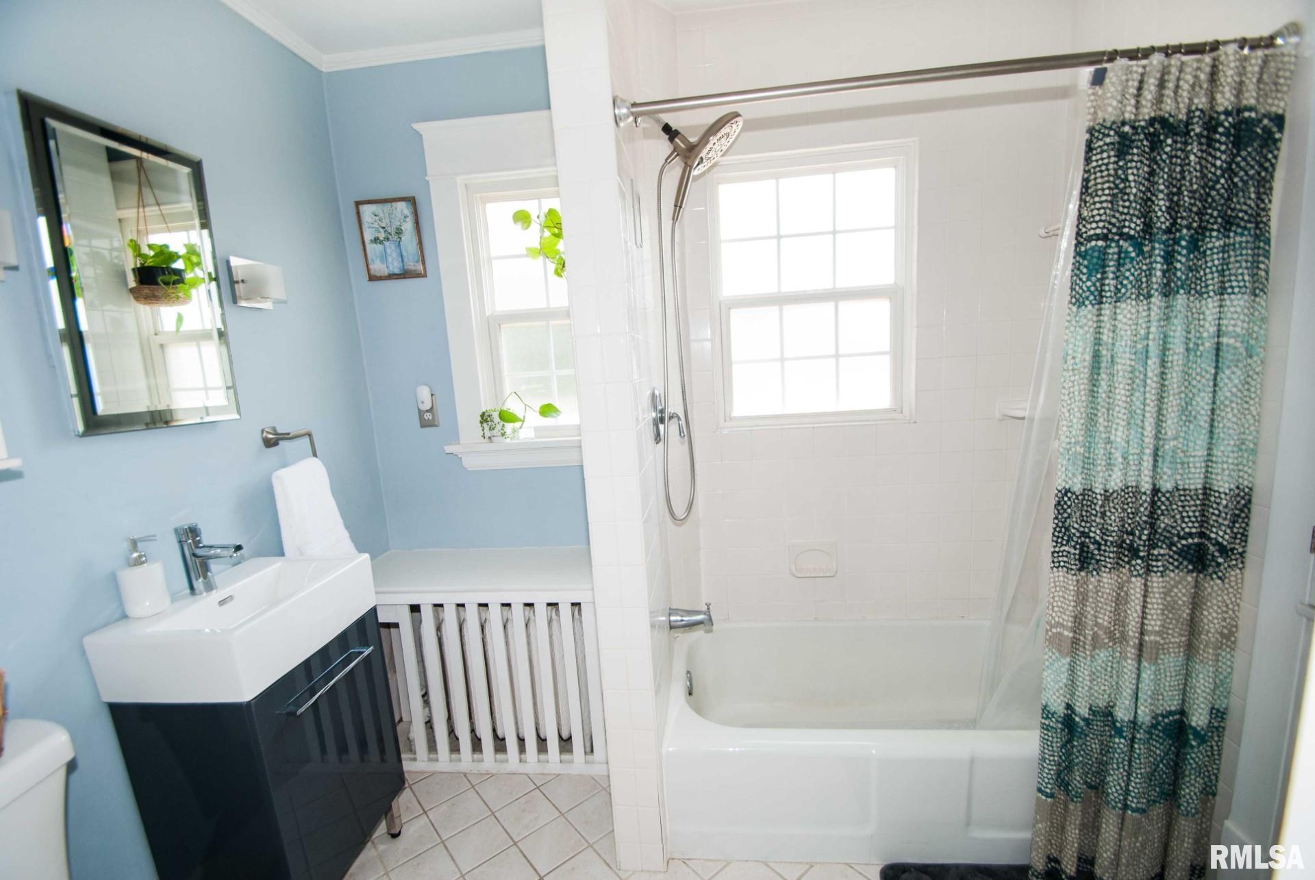 2326 13th Street, Moline, Illinois image 15