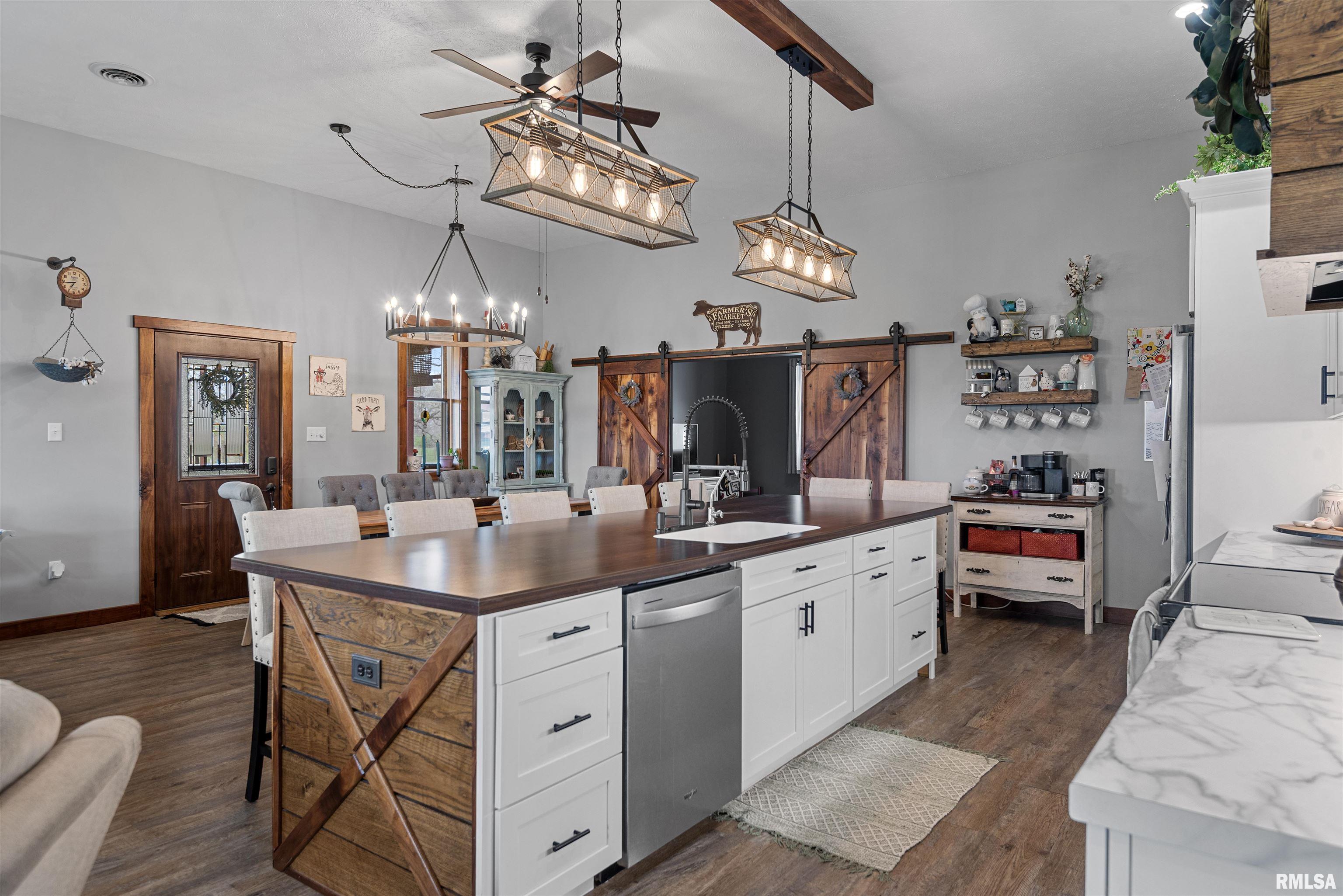 1390 Horse Farm Road, Divernon, Illinois image 38
