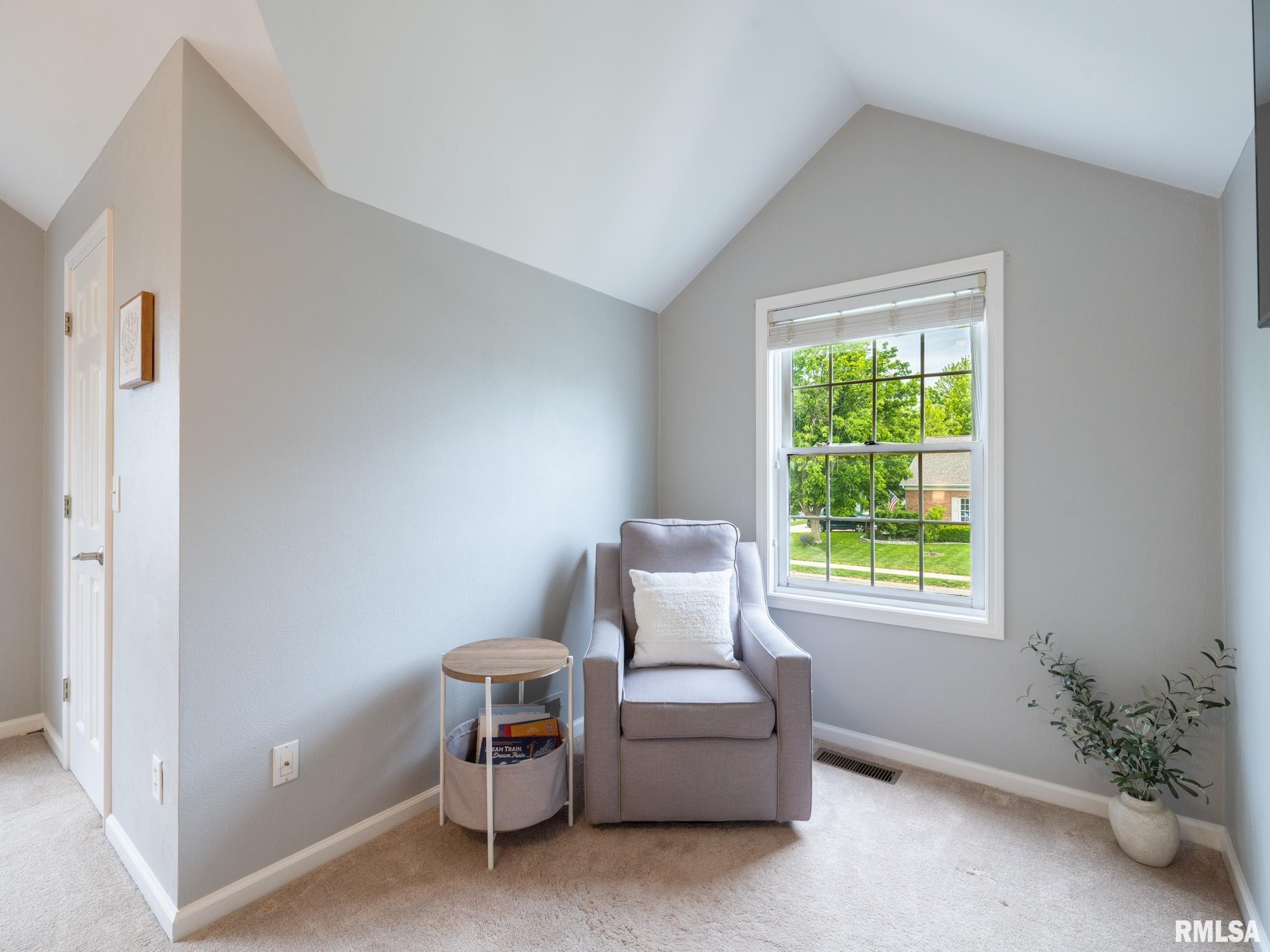 7085 N Aycliffe Drive, Peoria, Illinois image 32