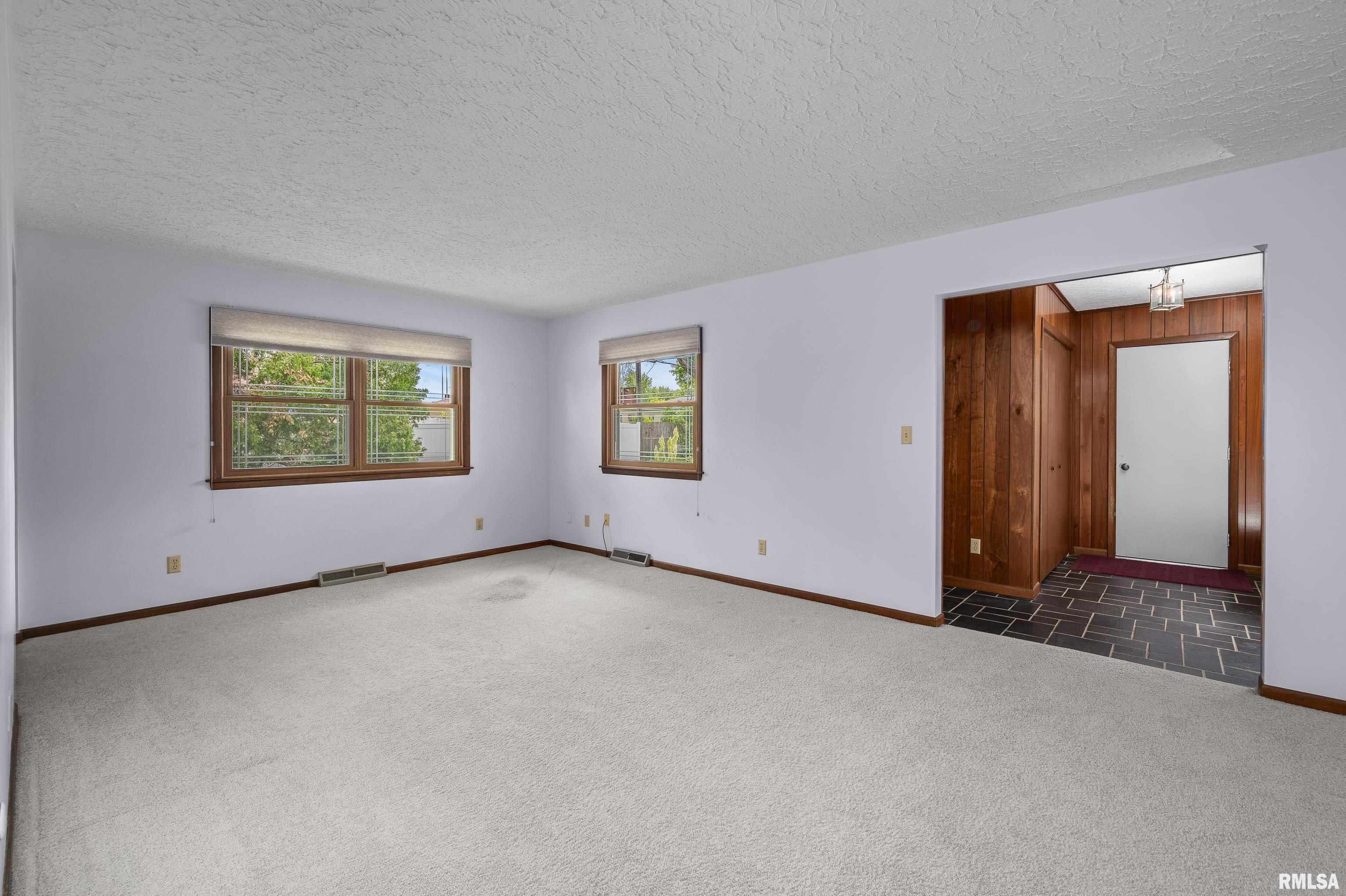 1225 5th Street West, Milan, Illinois image 6