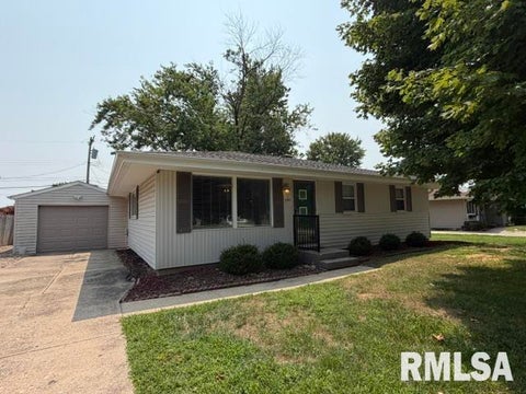Homes For Sale - 5744 N Hamilton Road<br/> Peoria County, Peoria, IL 61614