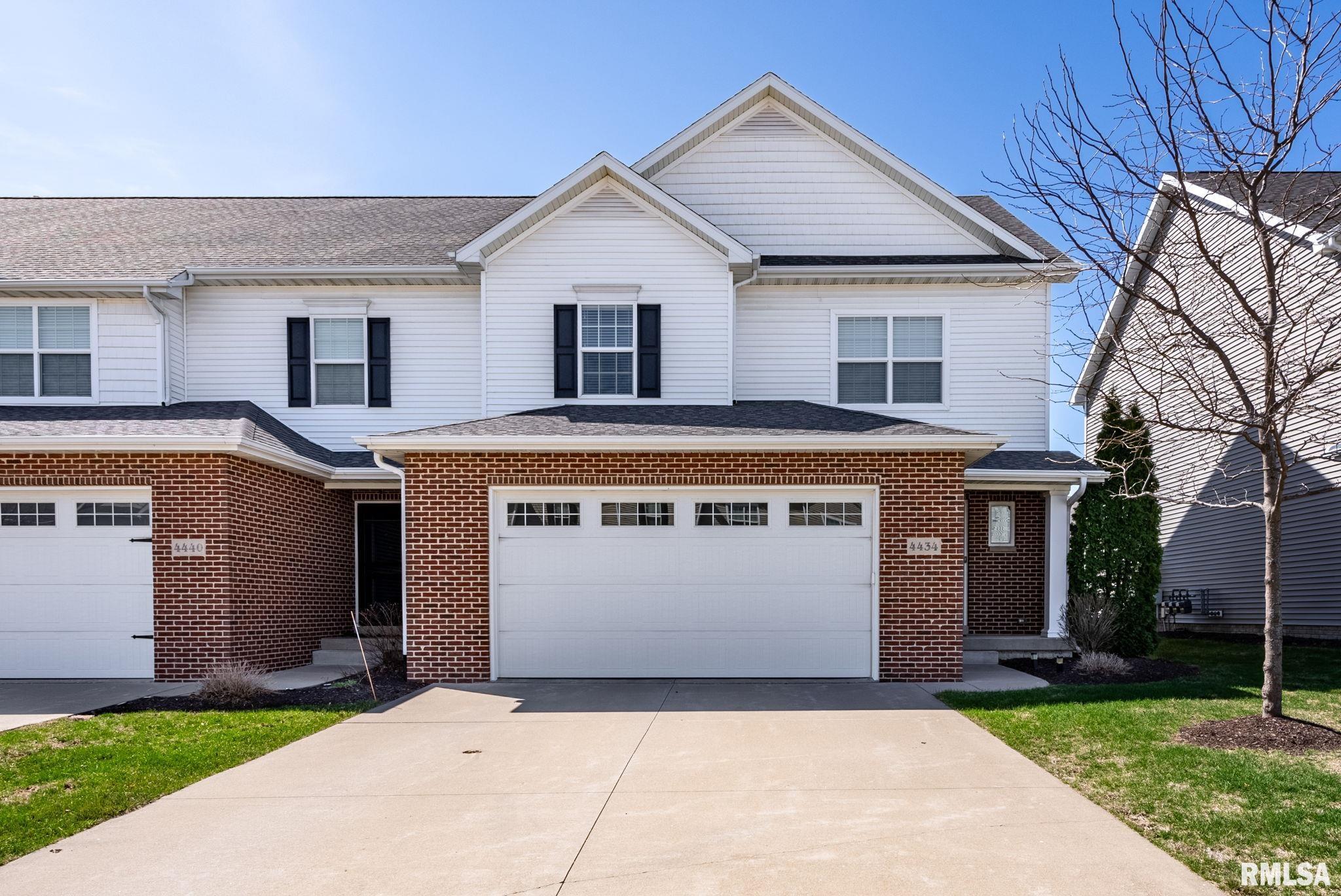 4434 W Slate Creek Drive, Bettendorf, Iowa image 1