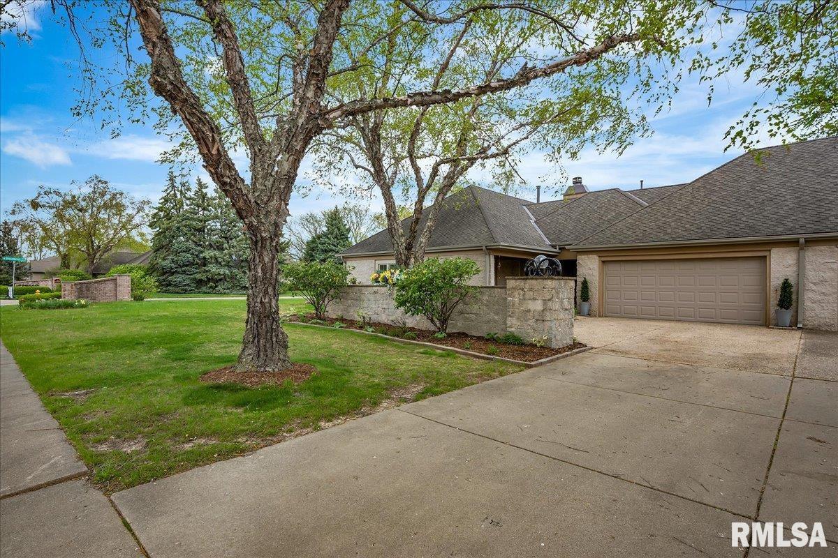 11116 N Oakwood Drive, Peoria, Illinois image 2