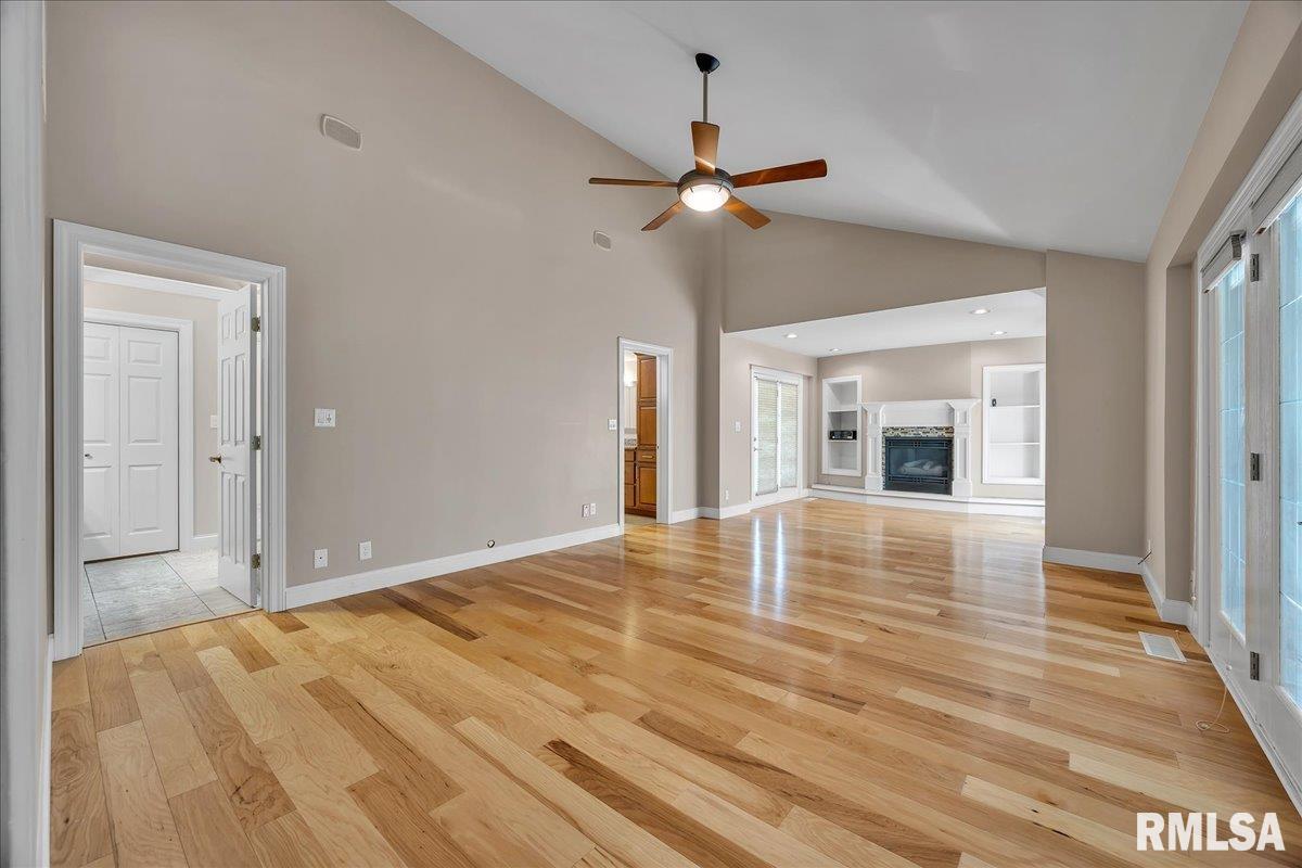 11116 N Oakwood Drive, Peoria, Illinois image 16