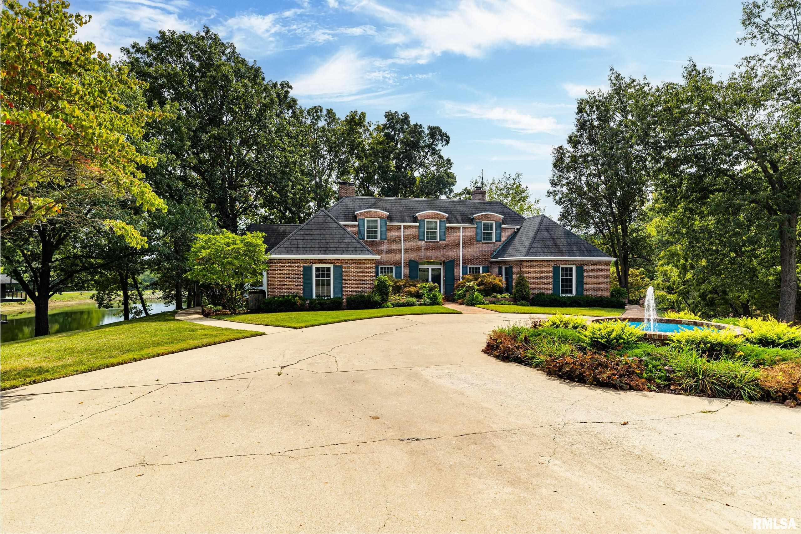 18994 Country Club Lane, Carlinville, Illinois image 42