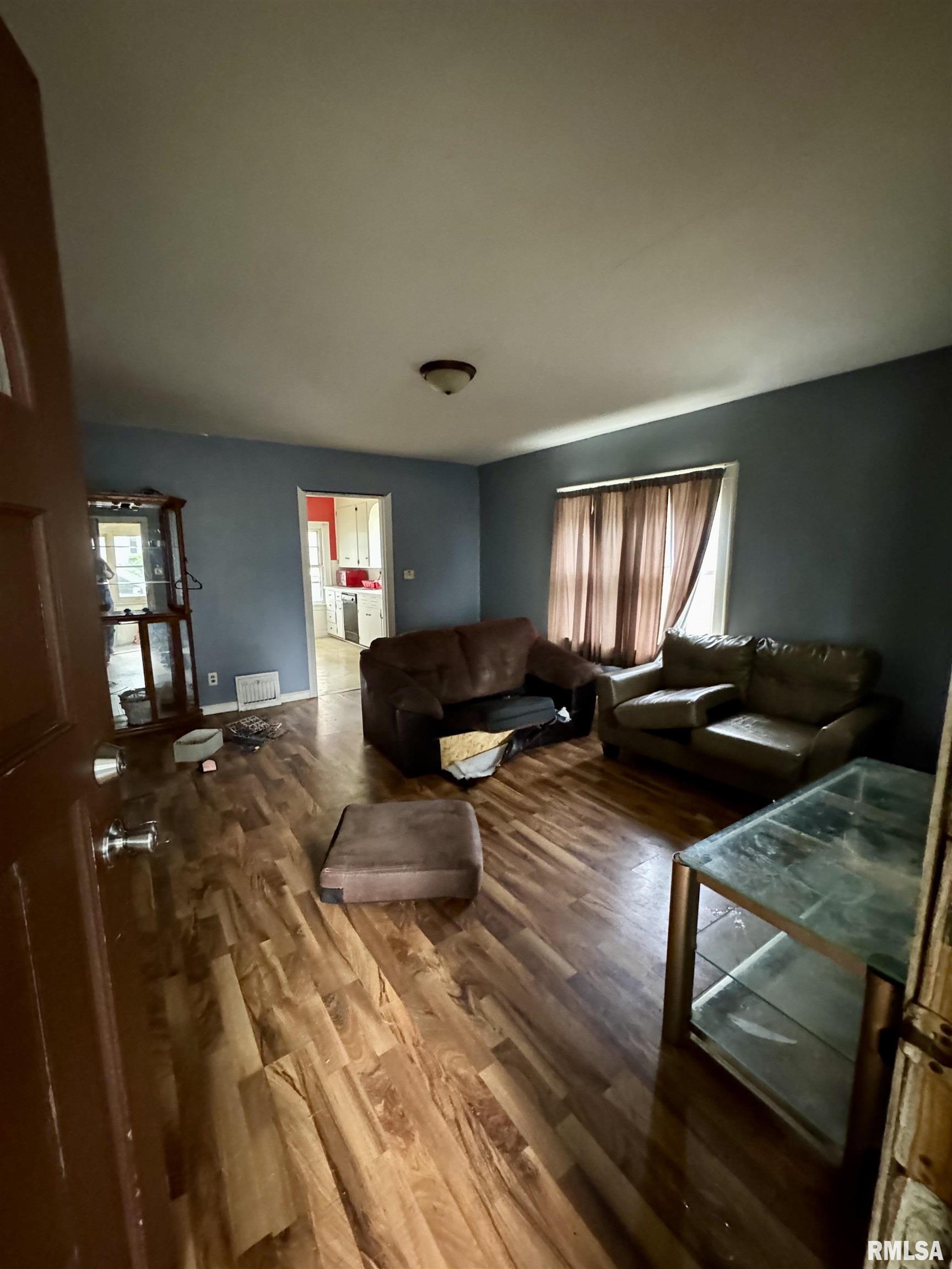 405 Hamilton Street, Washington, Illinois image 3