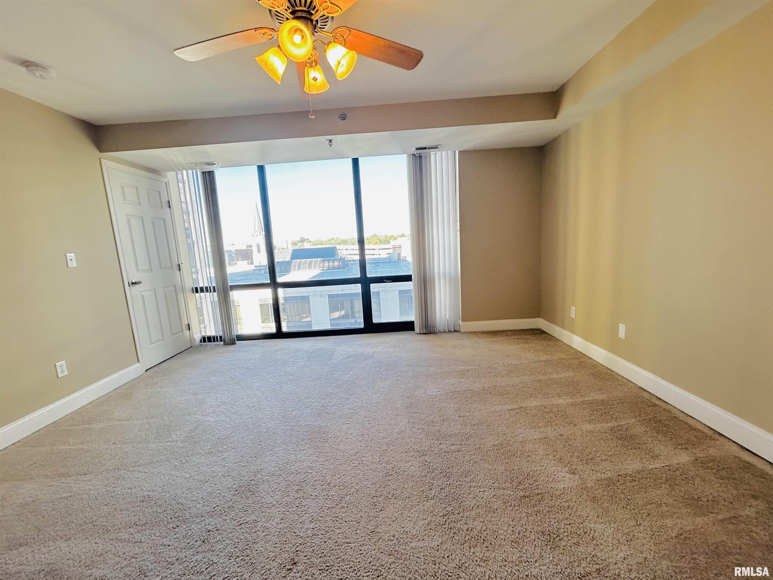 123 SW Jefferson Avenue #E7W, Peoria, Illinois image 23