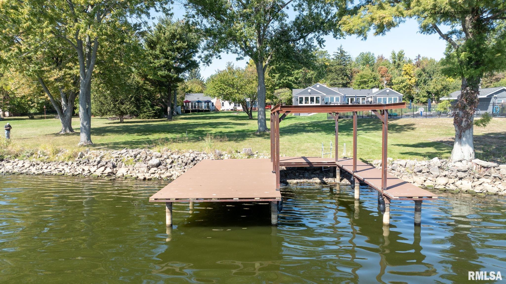 108 E Hazel Dell Lane, Springfield, Illinois image 46