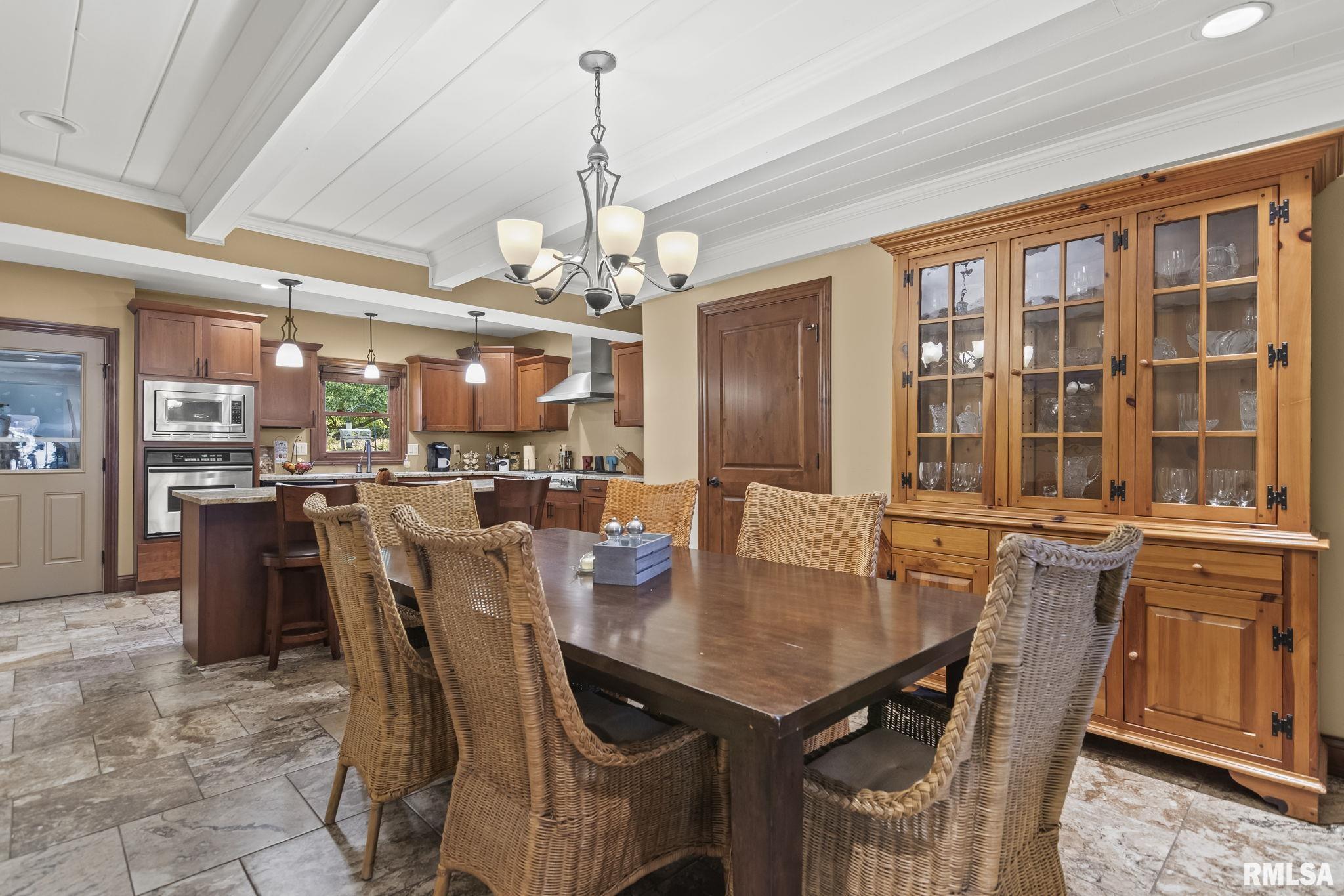 108 E Hazel Dell Lane, Springfield, Illinois image 17