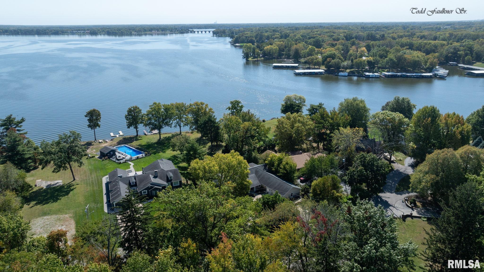 108 E Hazel Dell Lane, Springfield, Illinois image 42