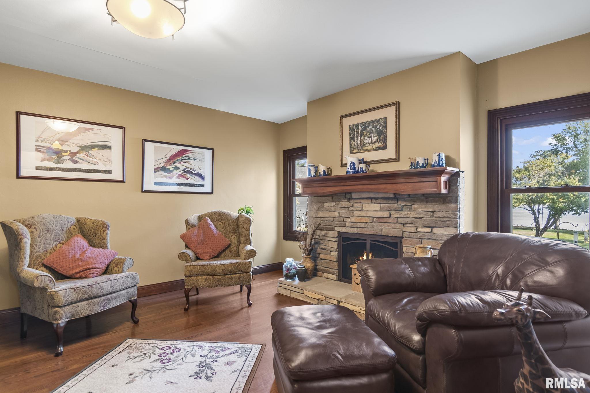 108 E Hazel Dell Lane, Springfield, Illinois image 11