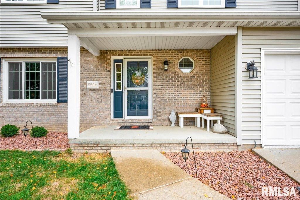 Photo of 5504 N PEPPERWOOD Court, Peoria, IL 61615 (MLS # PA1261958)