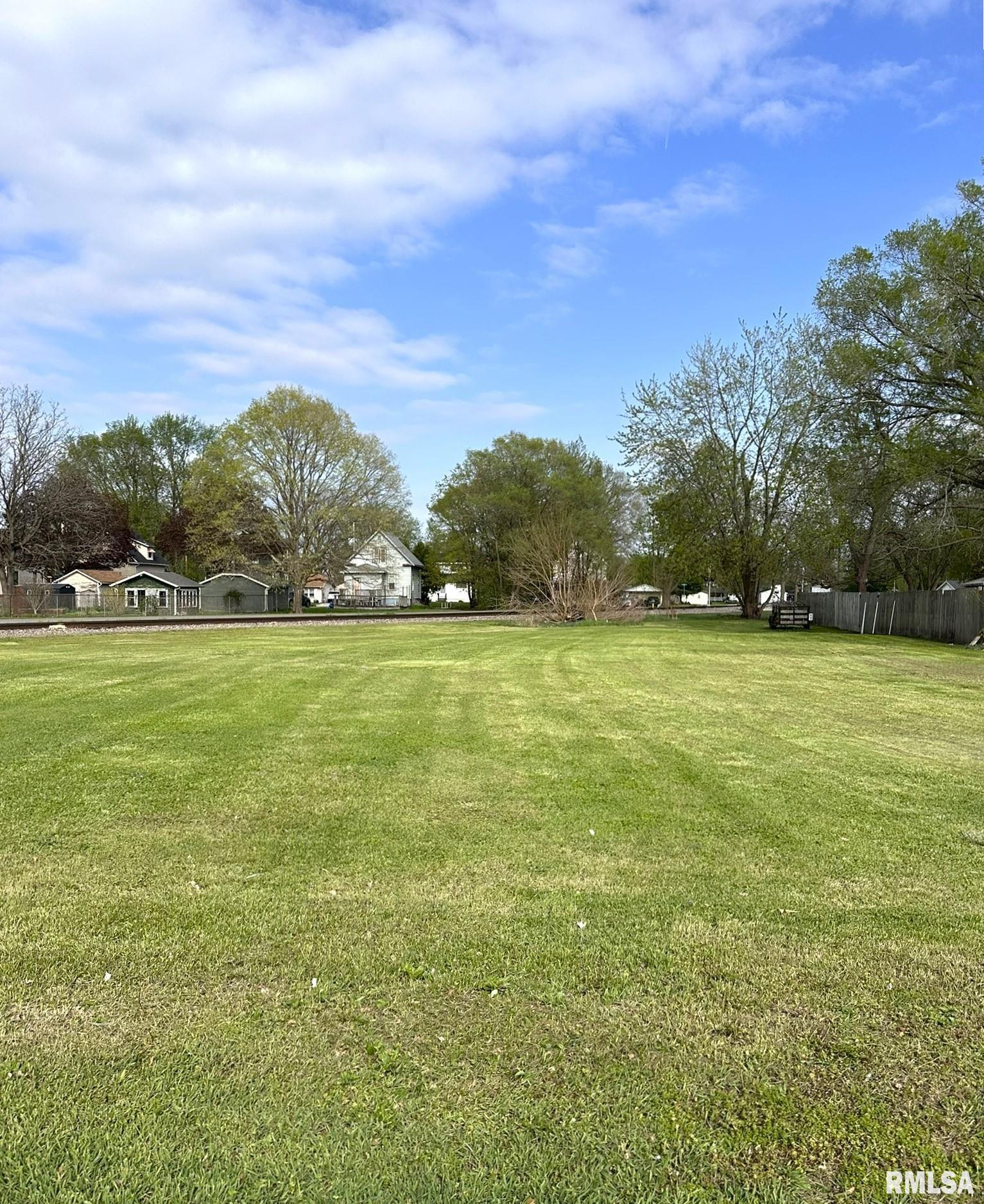 859 Day Street, Galesburg, Illinois image 9