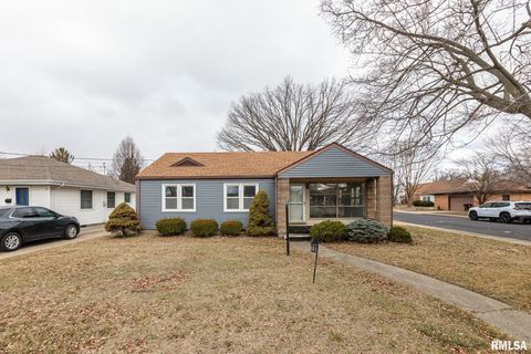 Apartment For Sale - 901 W Forrest Hill Avenue<br/> Peoria County, Peoria, IL 61604