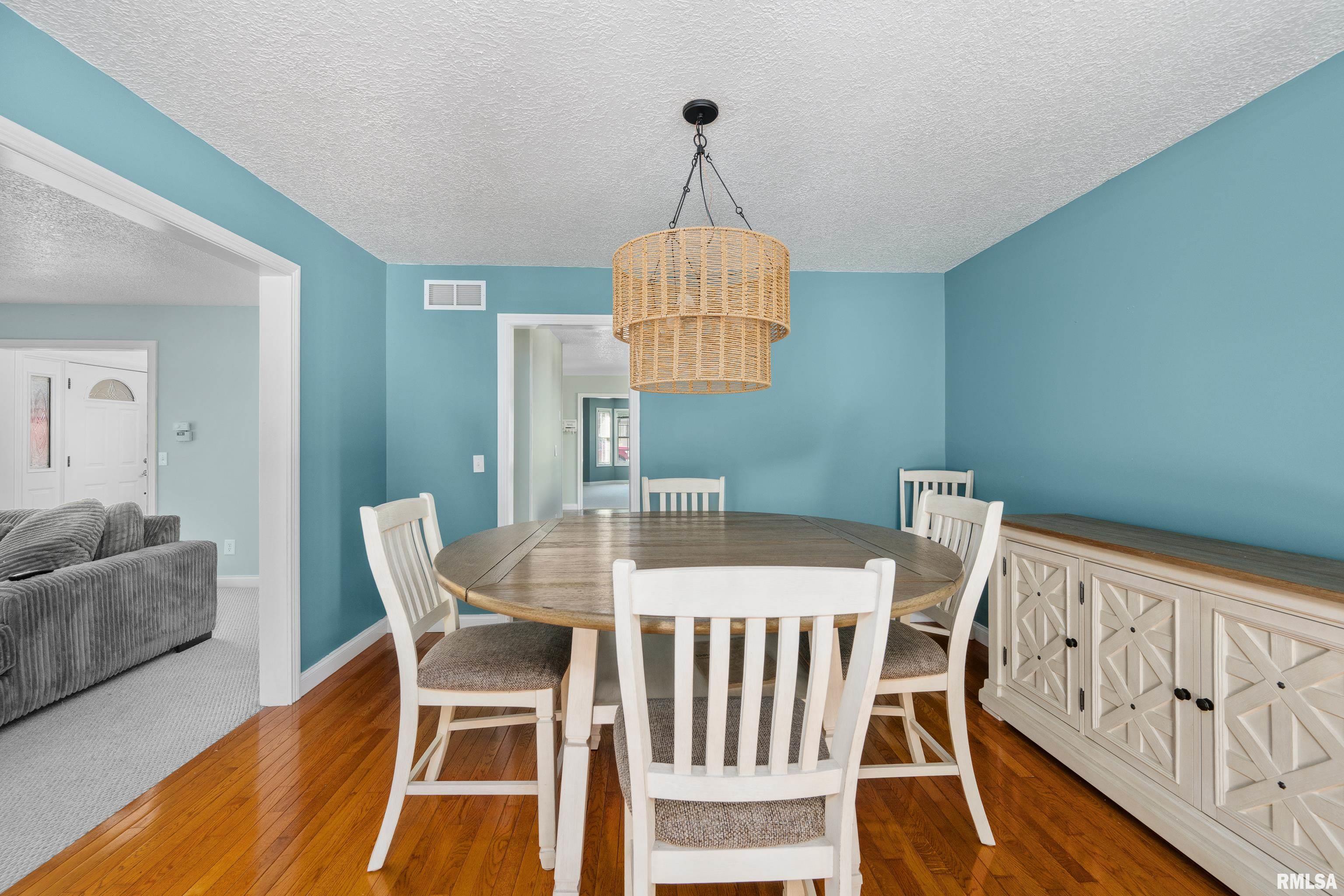 2722 W 34th Street, Davenport, Iowa image 13