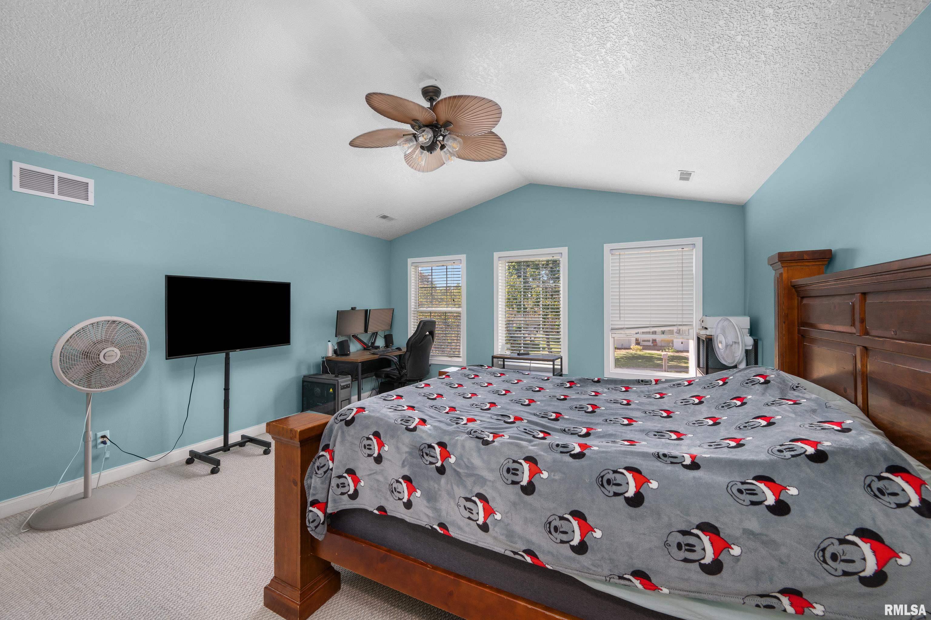 2722 W 34th Street, Davenport, Iowa image 20