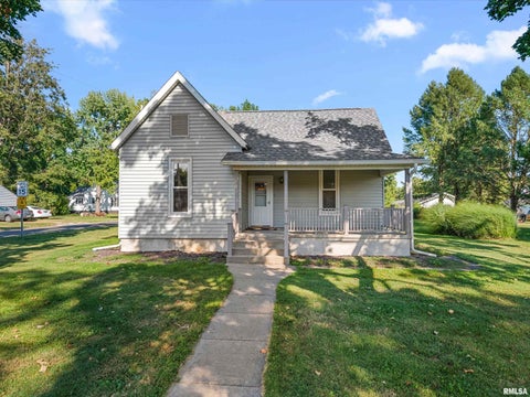 Homes For Sale - 406 N Main Street<br/> Loami, IL 62661