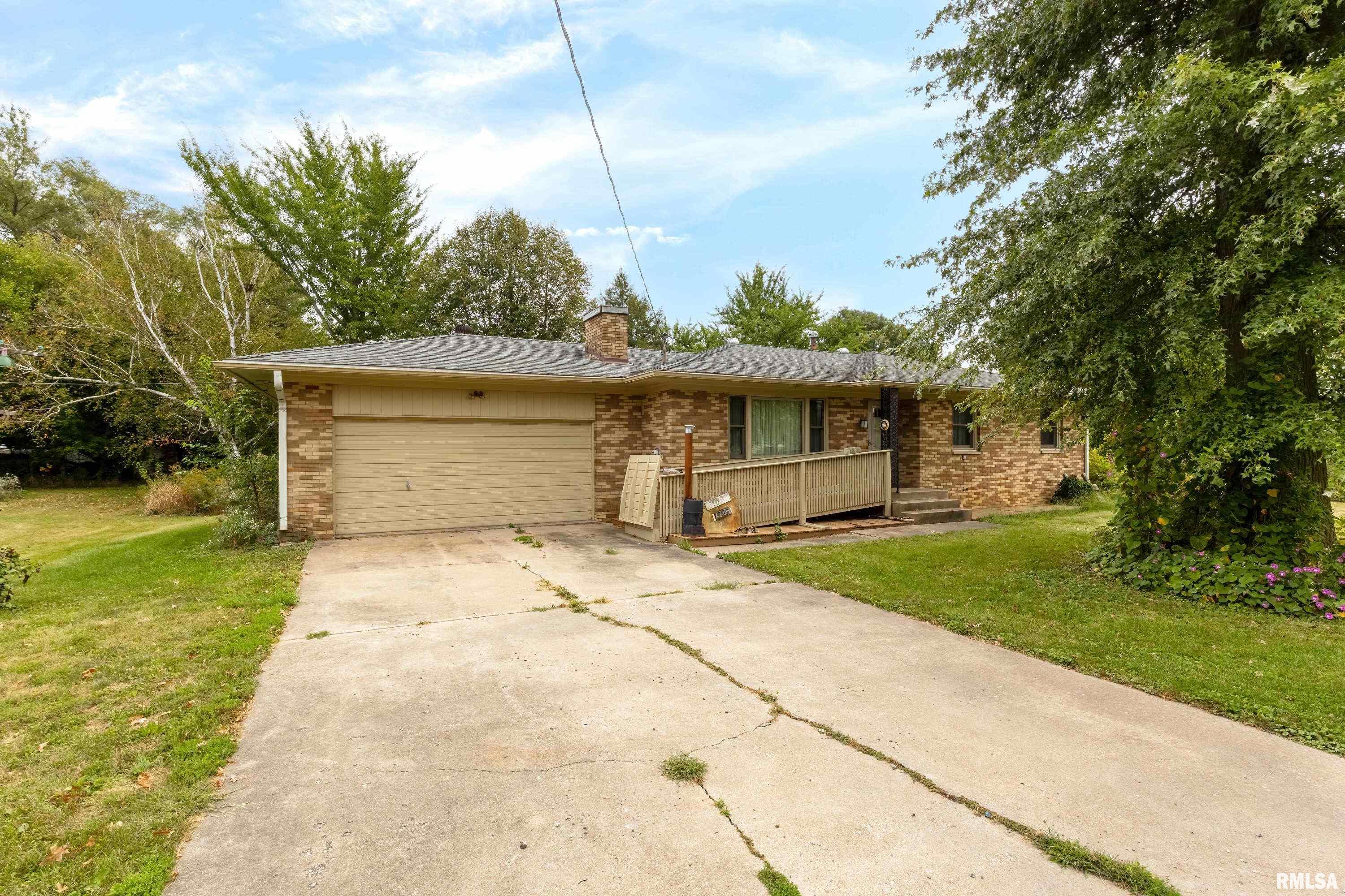 1208 12th Street, Viola, Illinois image 1