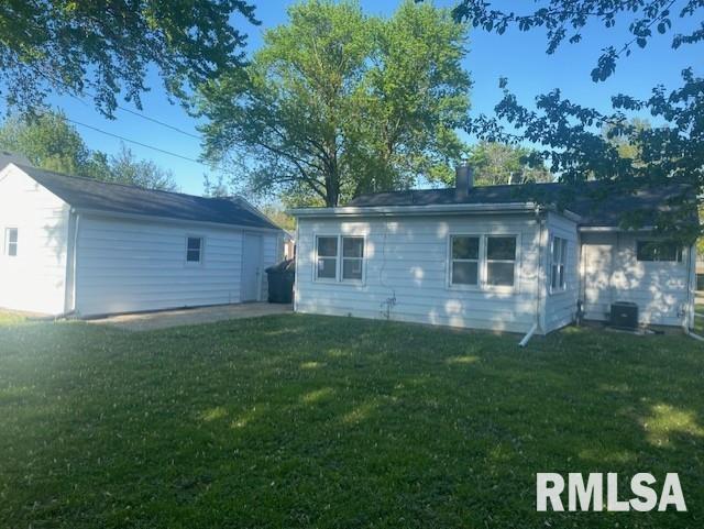 2712 30th Street, Rock Island, Illinois image 4