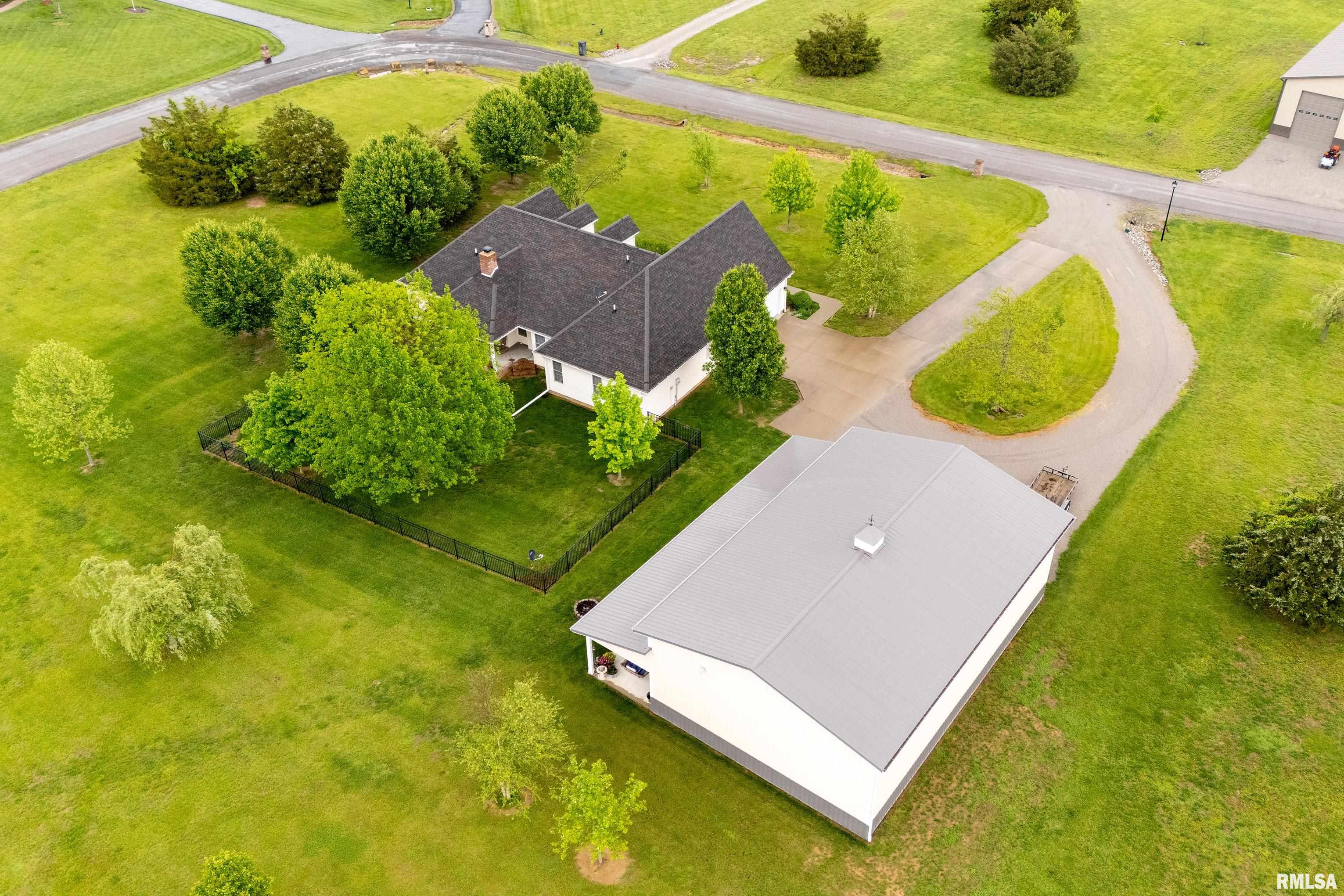 5963 Lakeview Drive, Carterville, Illinois image 43