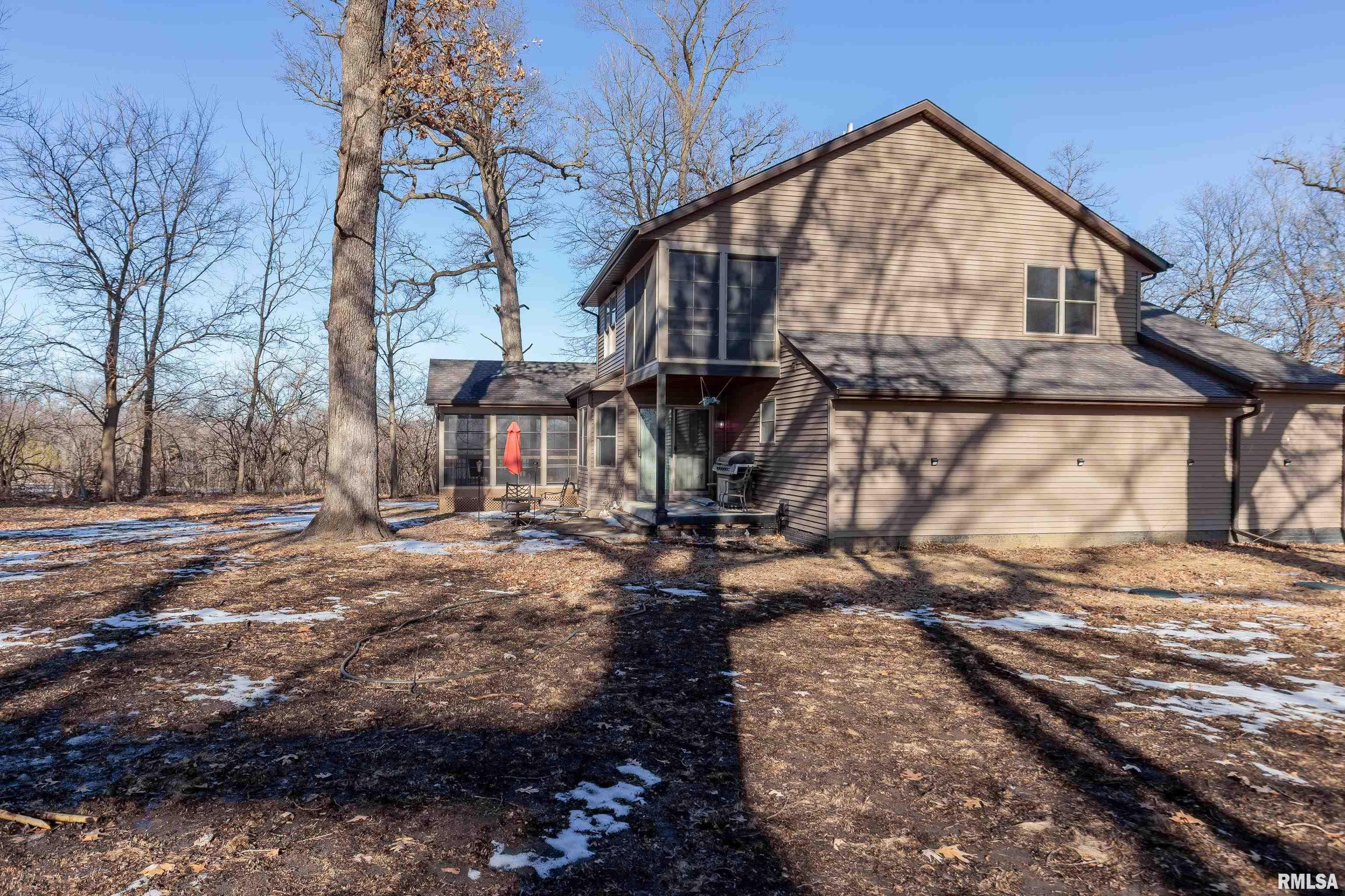 9932 123rd Street, Davenport, Iowa image 6