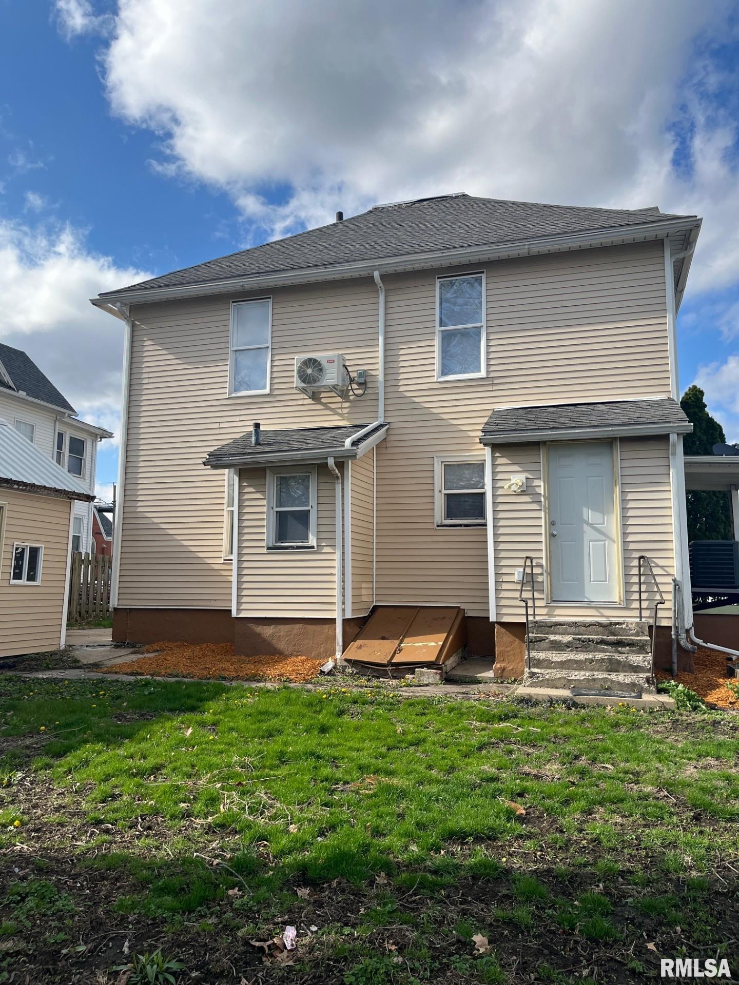 307 E Central Boulevard, Kewanee, Illinois image 4