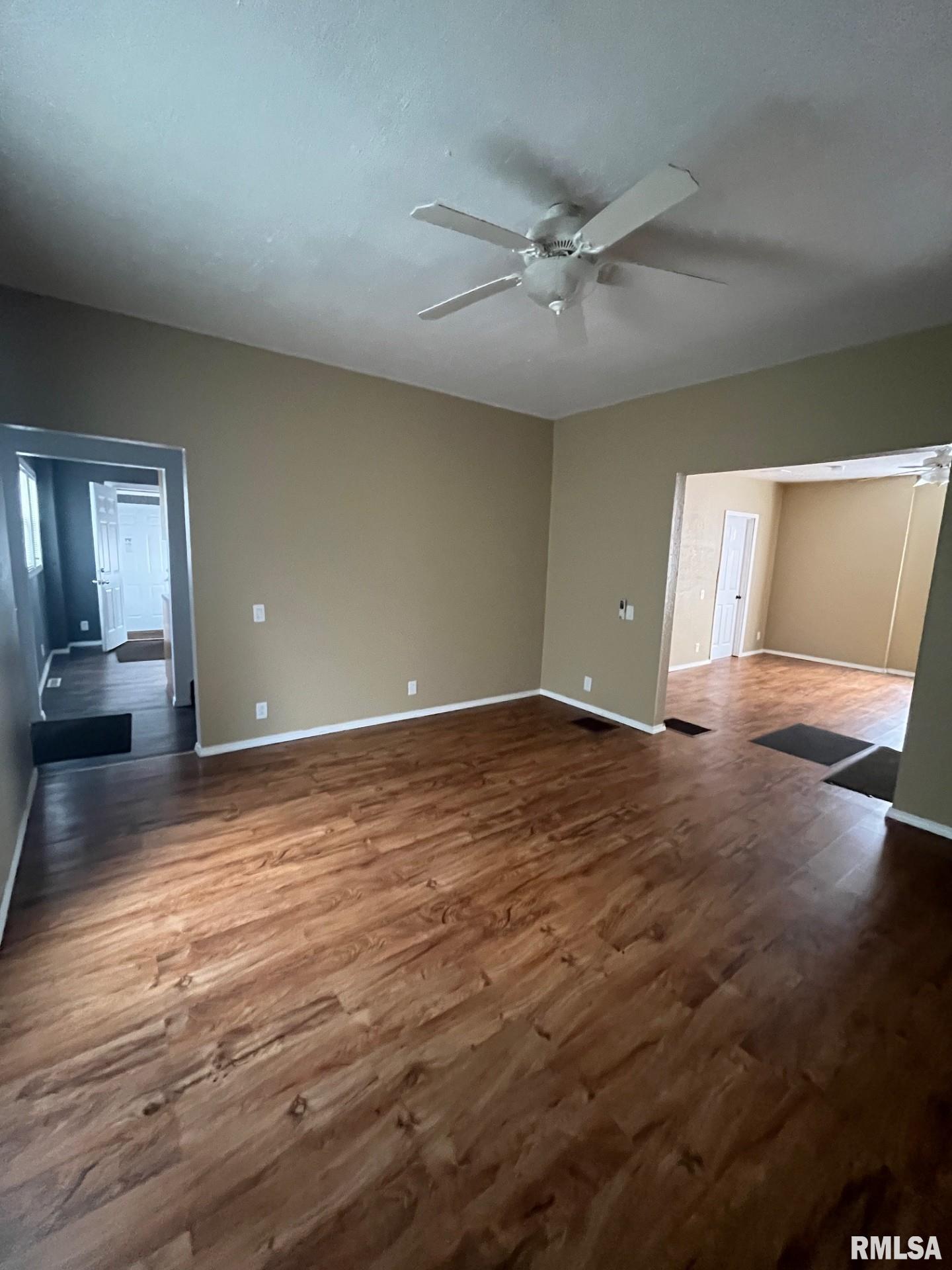 307 E Central Boulevard, Kewanee, Illinois image 12