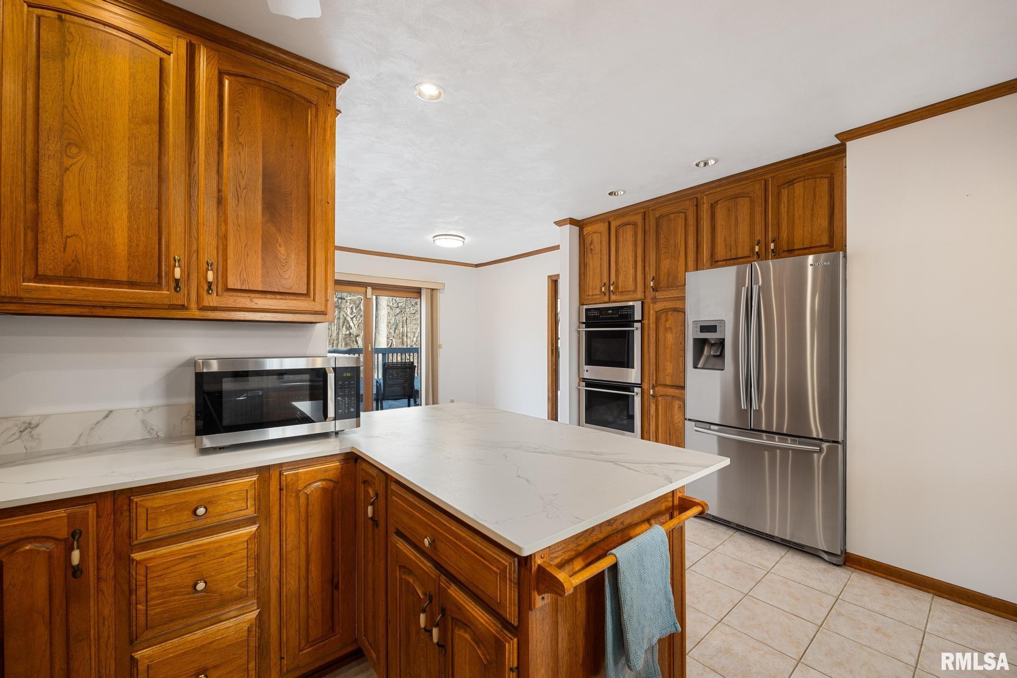 3516 N Marbleway Drive, Peoria, Illinois image 16