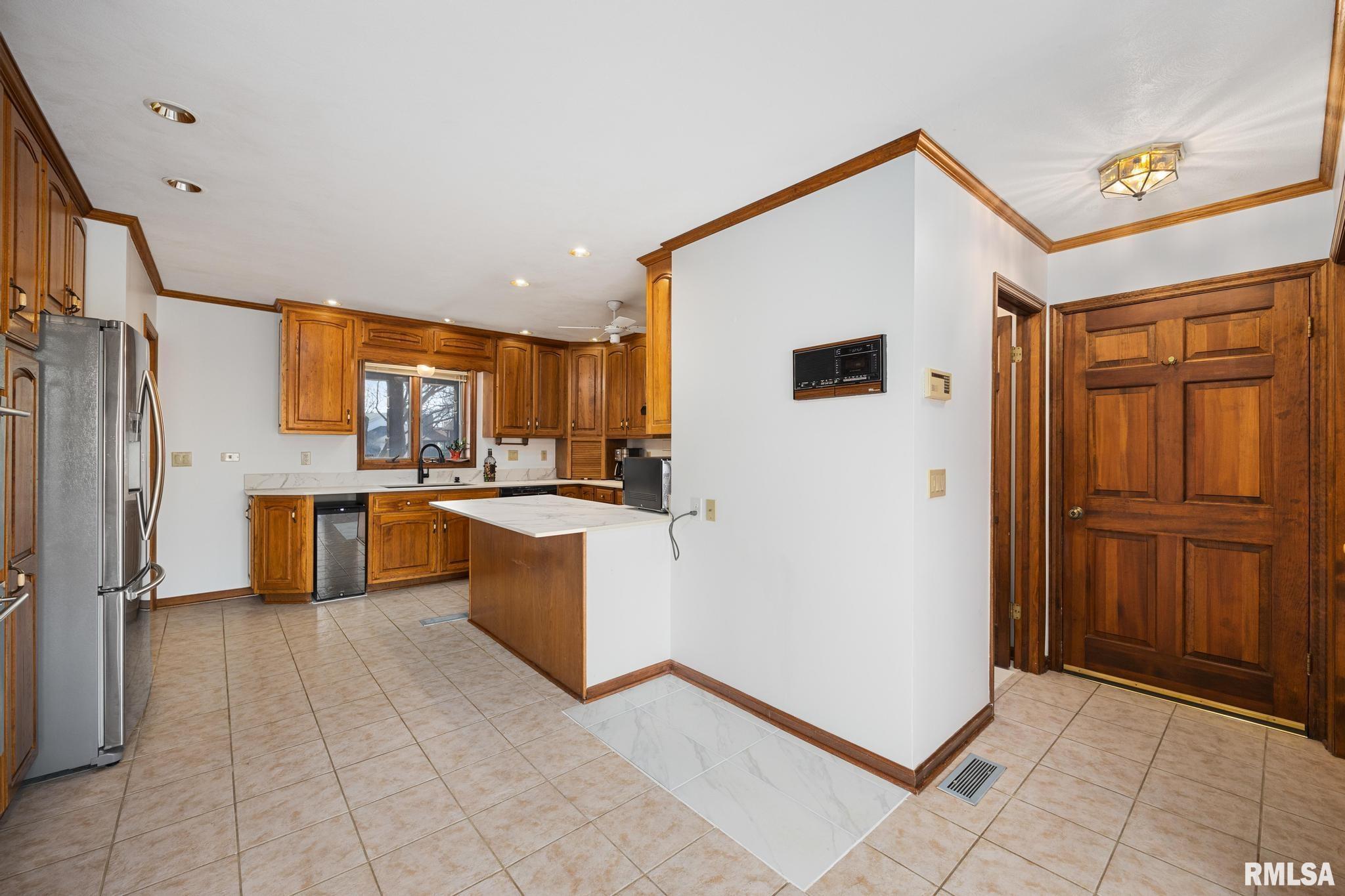 3516 N Marbleway Drive, Peoria, Illinois image 13