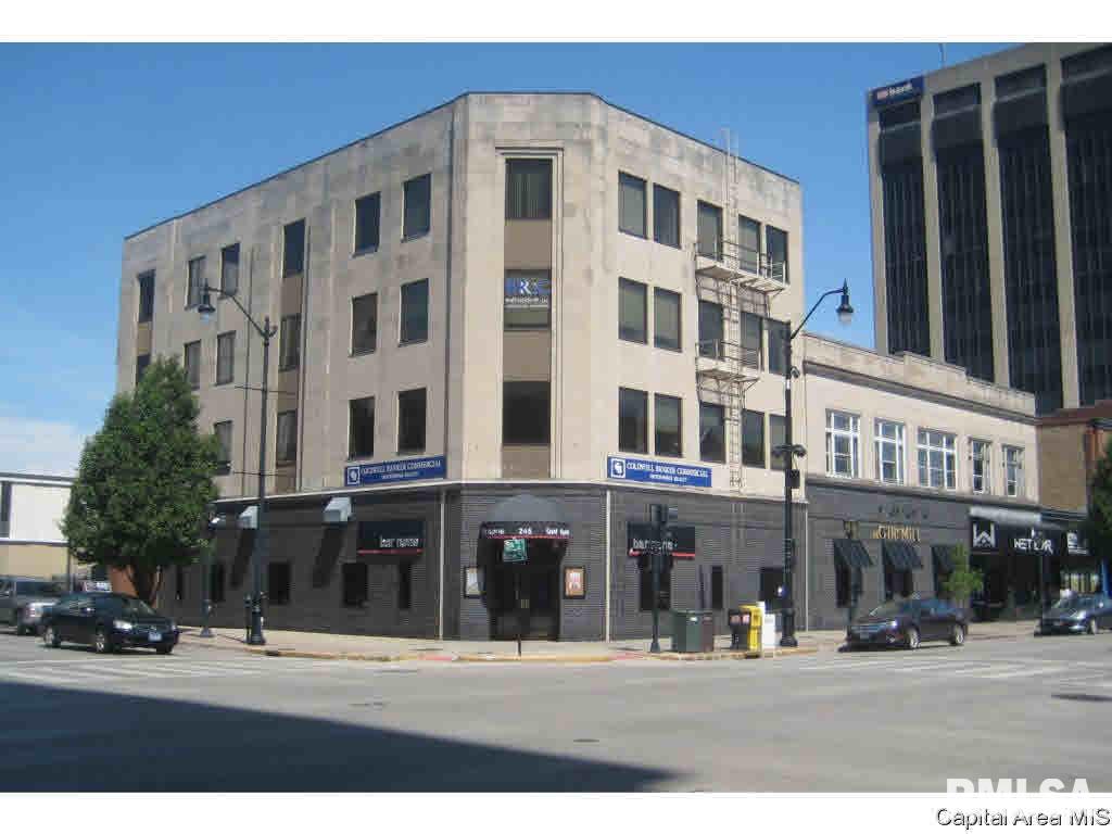 Photo 1 of 30 — 427 MONROE Street, Springfield, IL 62701