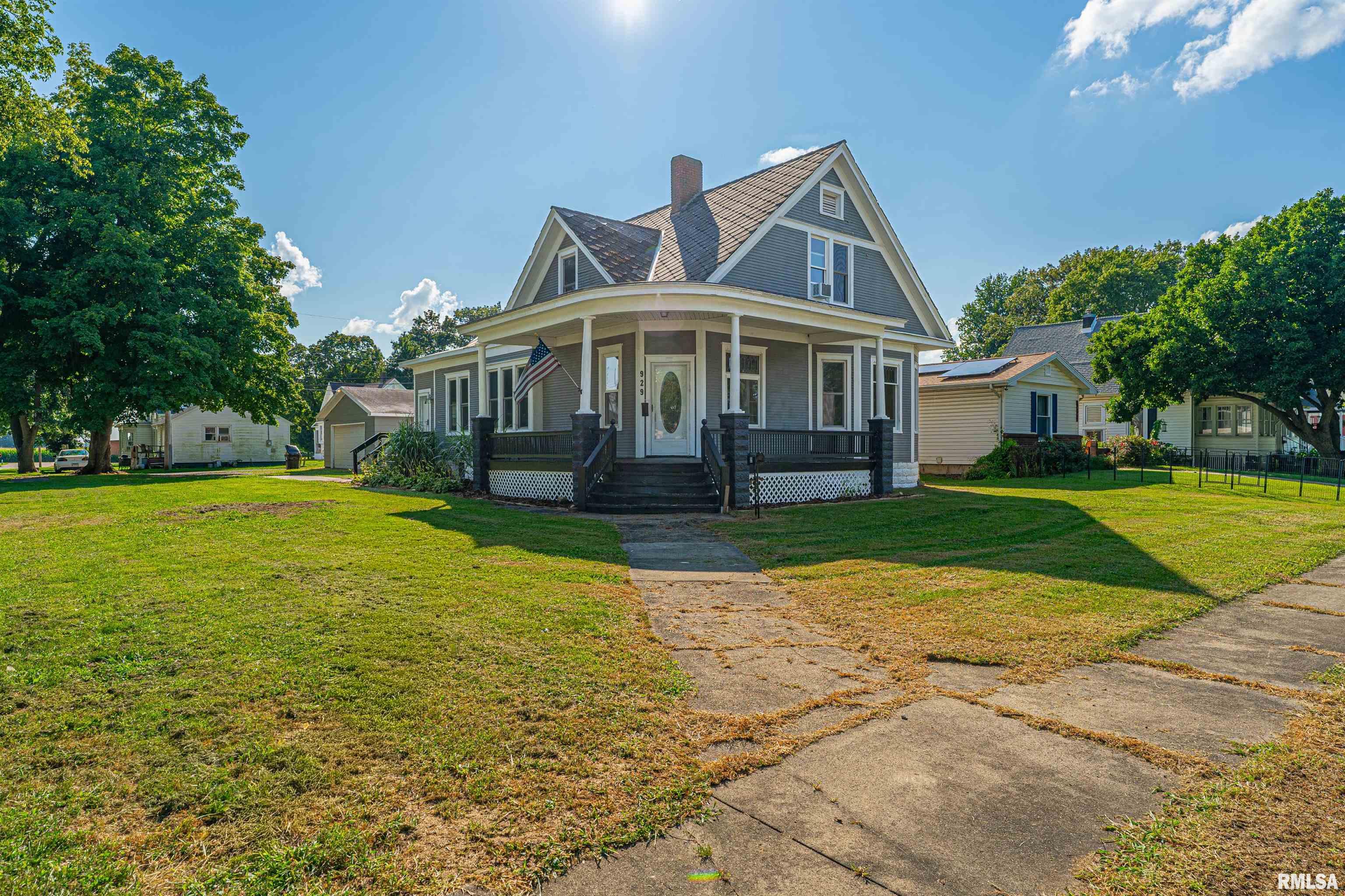 929 DECATUR Street