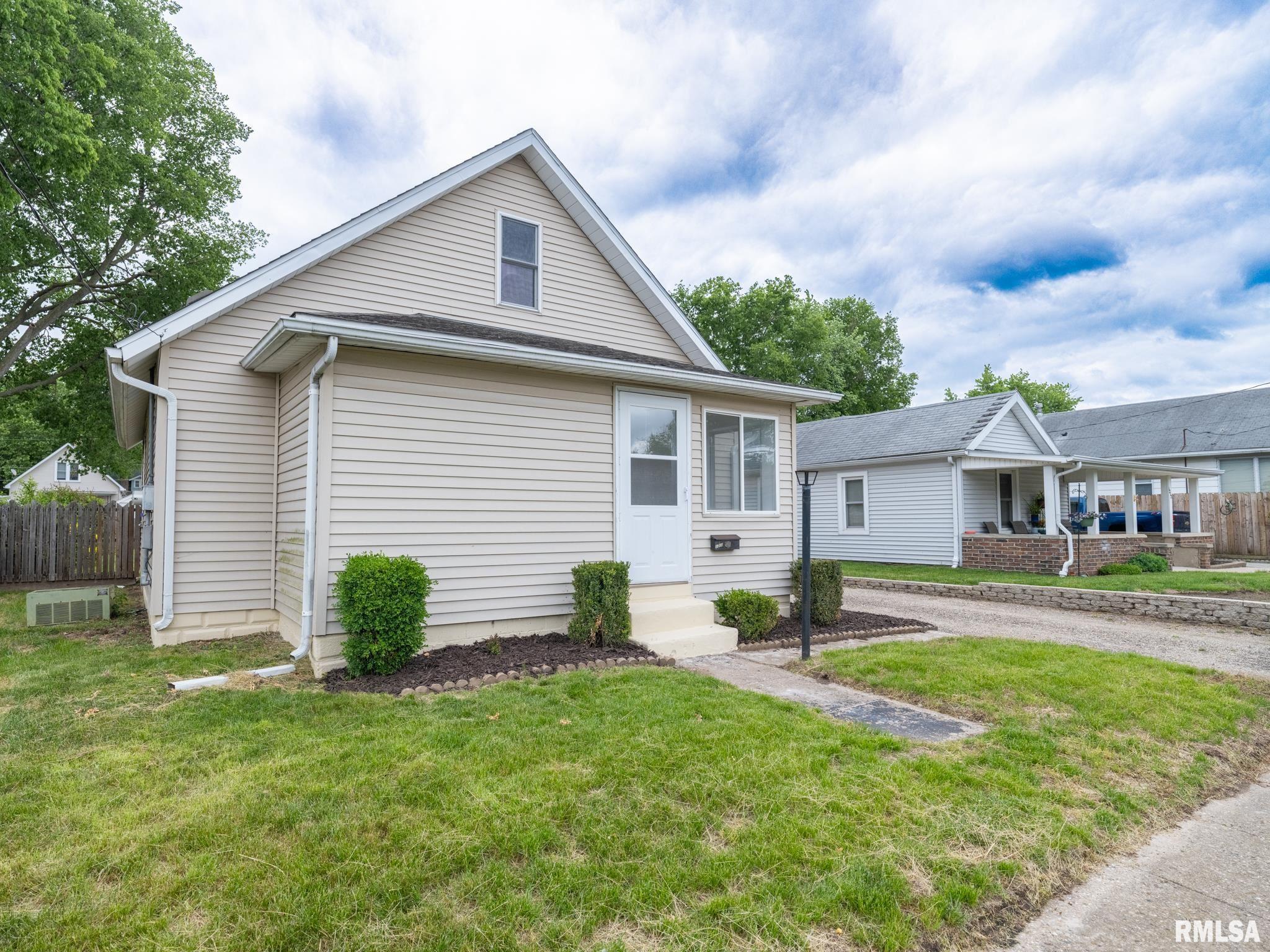 1210 Mechanic Street, Pekin, Illinois image 3