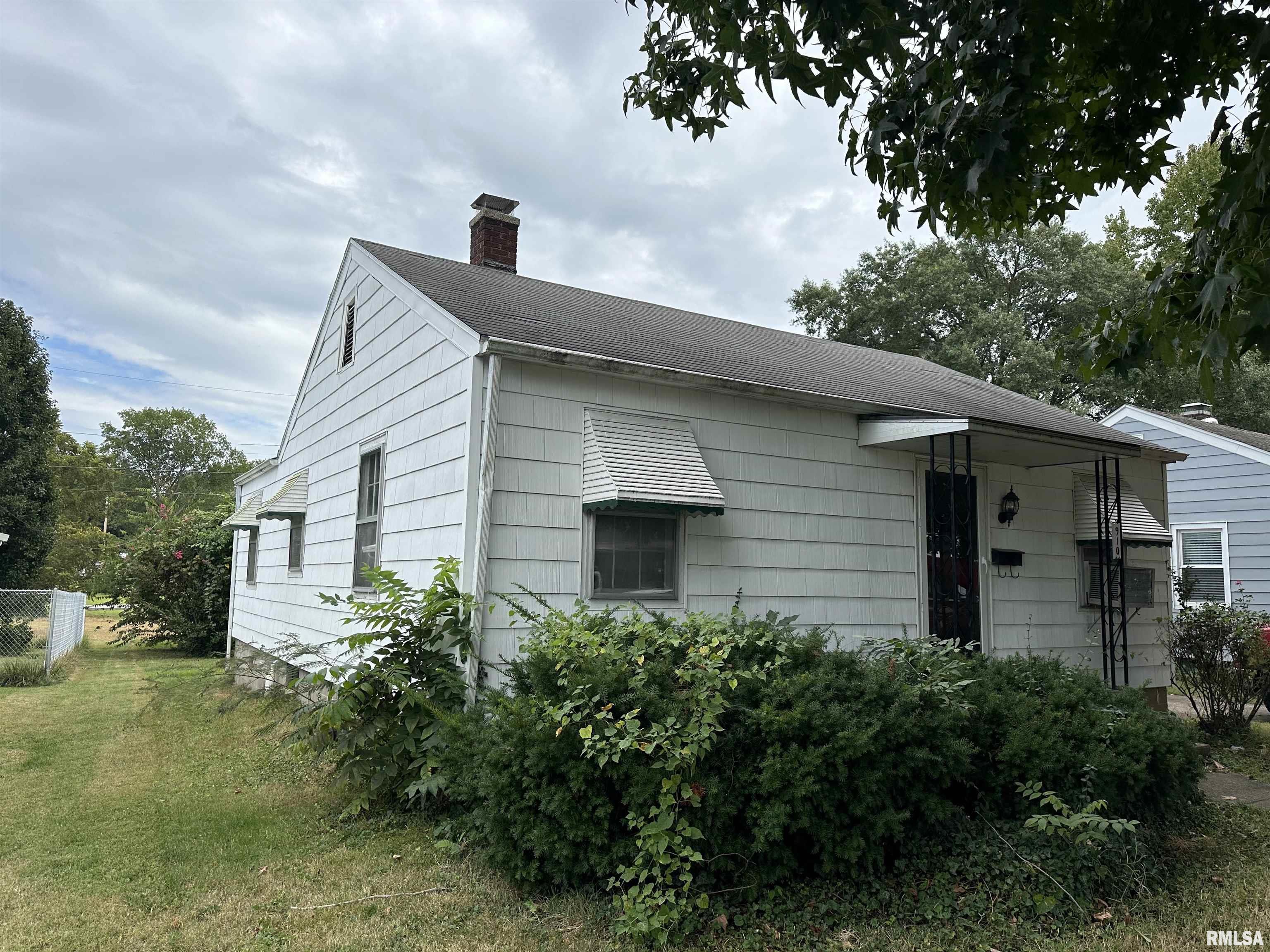 910 Keough Street, Murphysboro, Illinois image 3