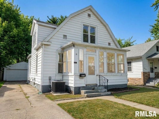 1509 N MICHIGAN AVE, SPRINGFIELD, IL 62702 - Image d00f48280351b6abbfdbd00a042f558e/2110148811