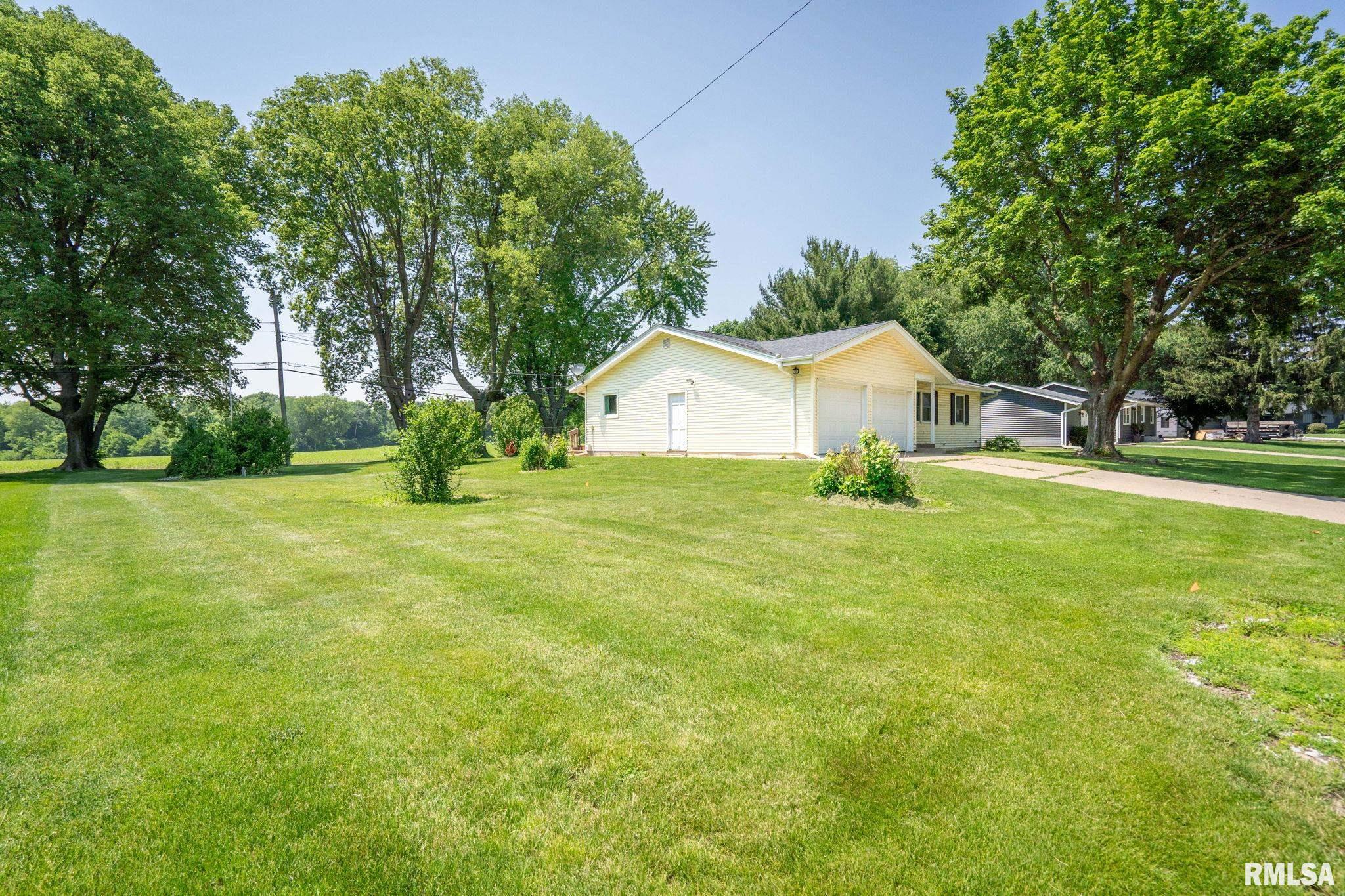 807 18th Street, Rapids City, Illinois image 41