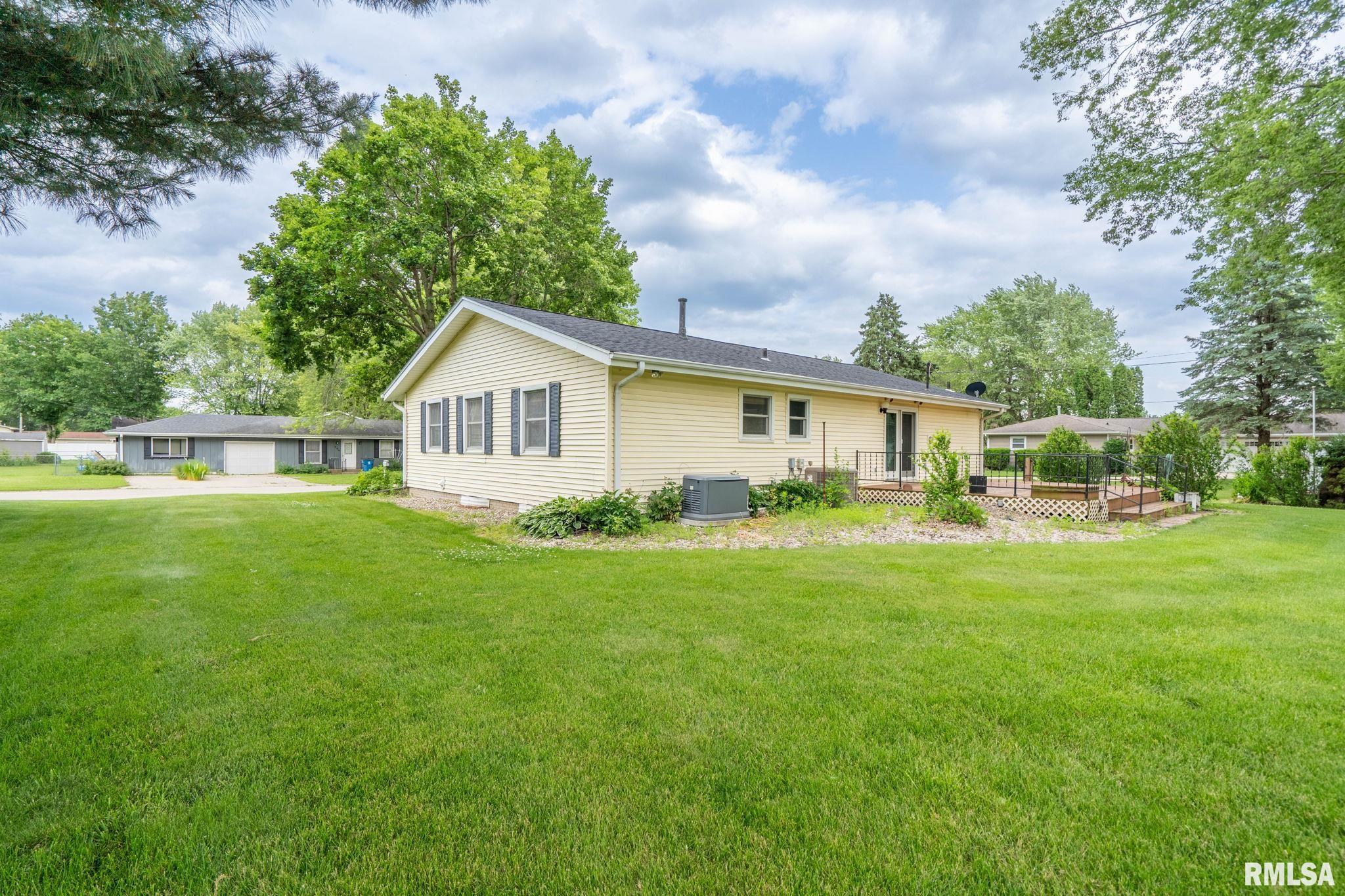 807 18th Street, Rapids City, Illinois image 4