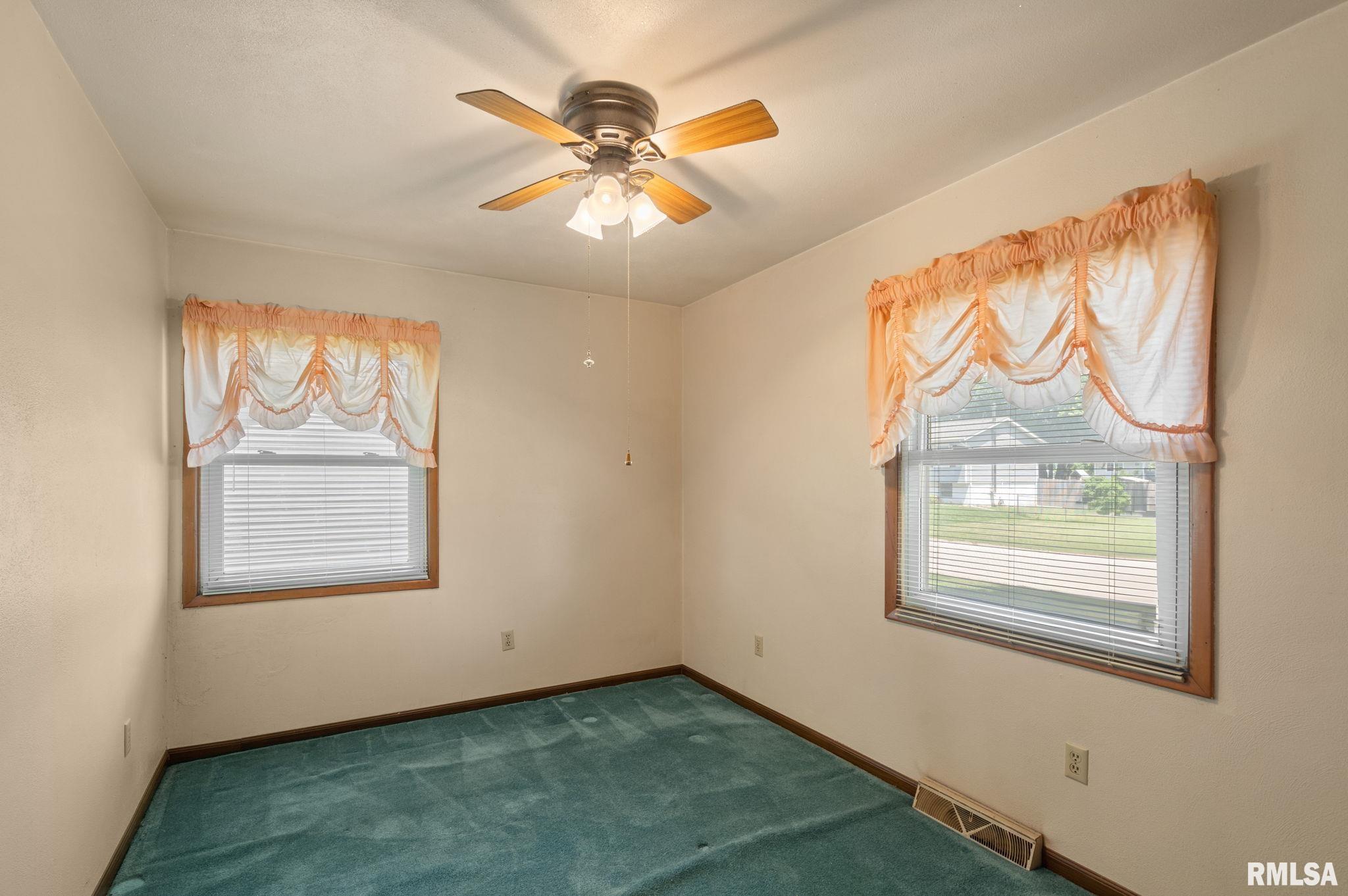 807 18th Street, Rapids City, Illinois image 19