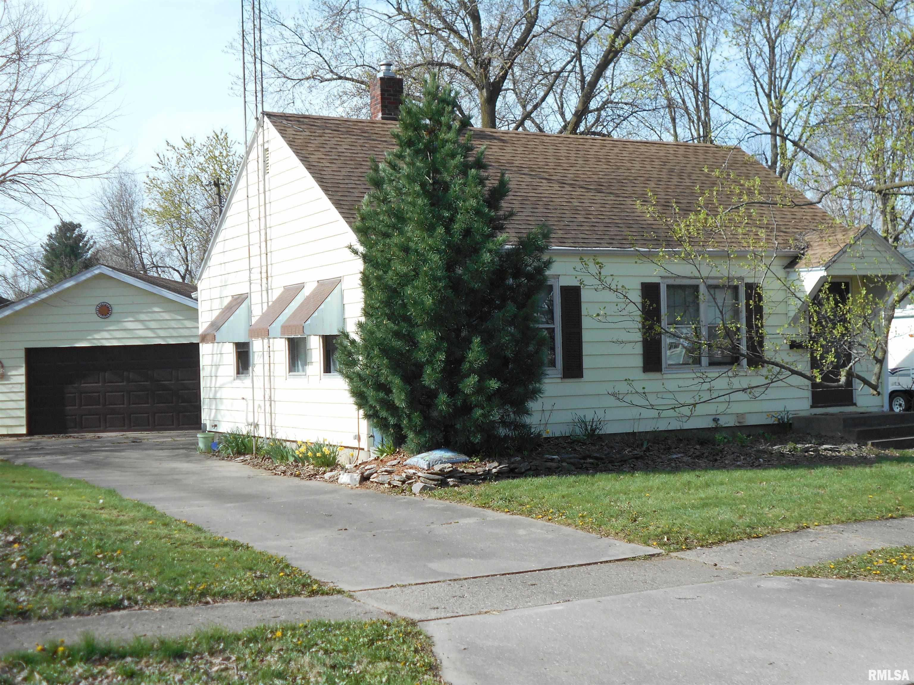 715 E Piper Street, Macomb, Illinois image 1