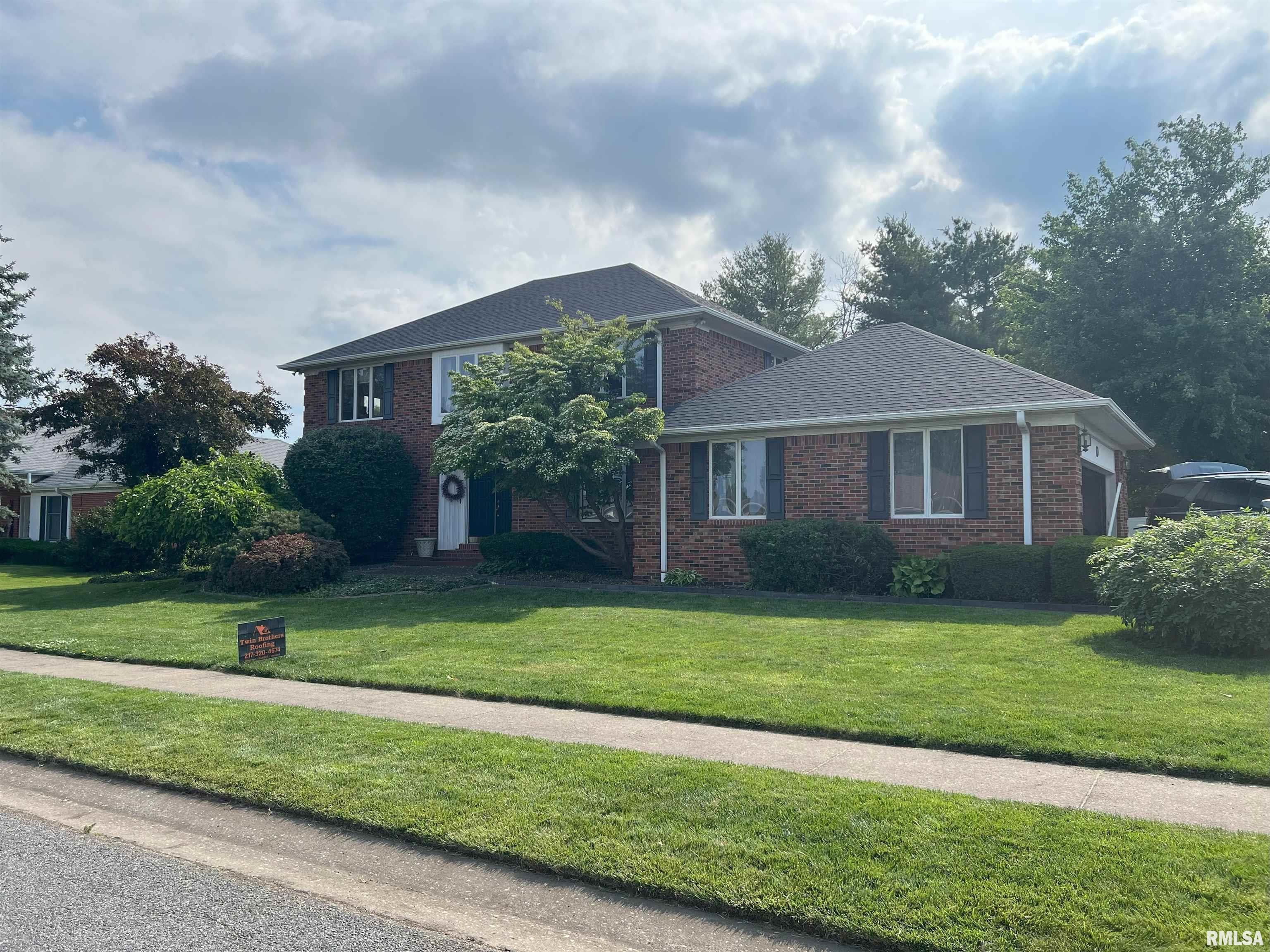 13 Jacobs Lane, Jacksonville, Illinois image 1