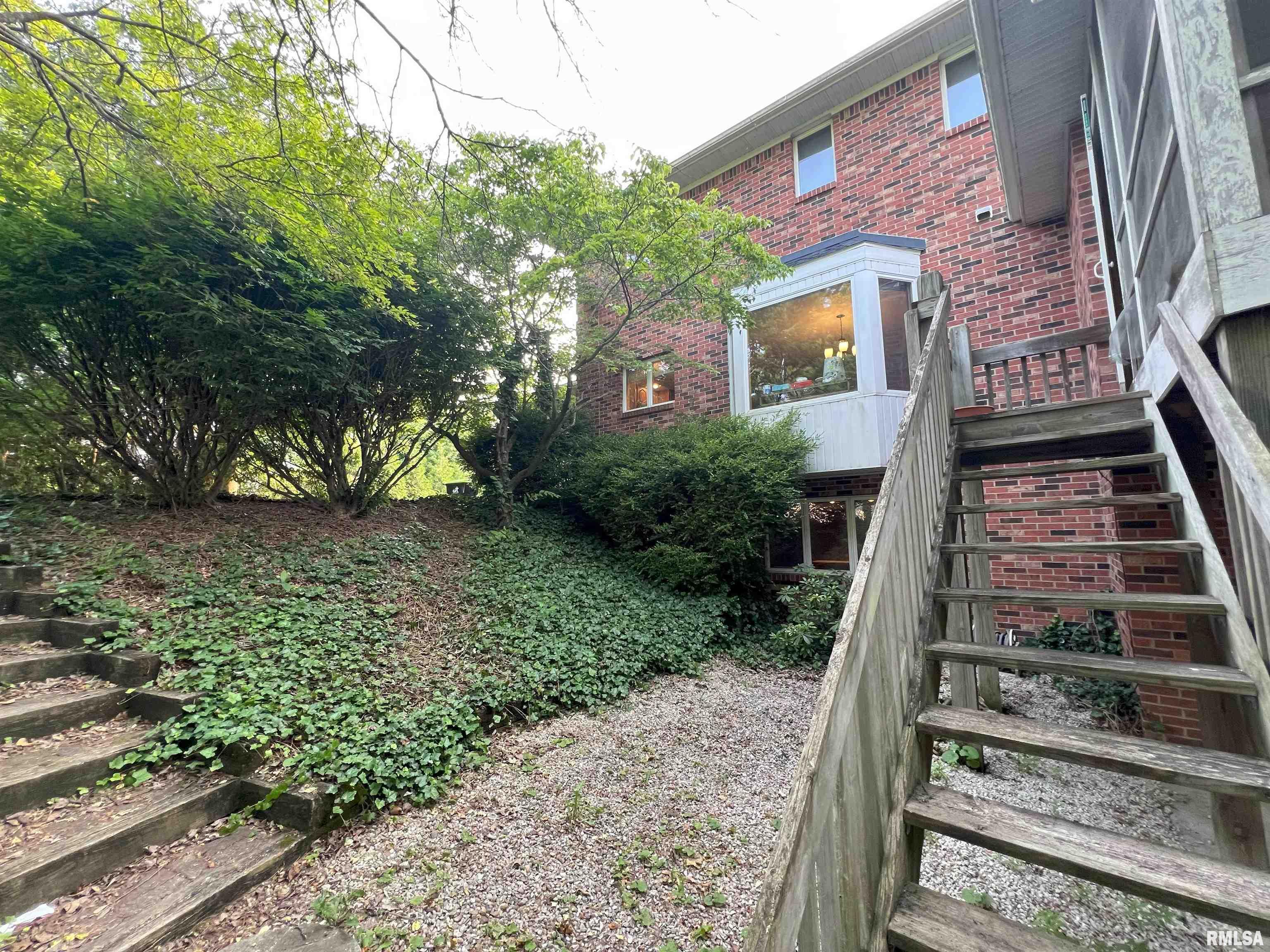 13 Jacobs Lane, Jacksonville, Illinois image 7