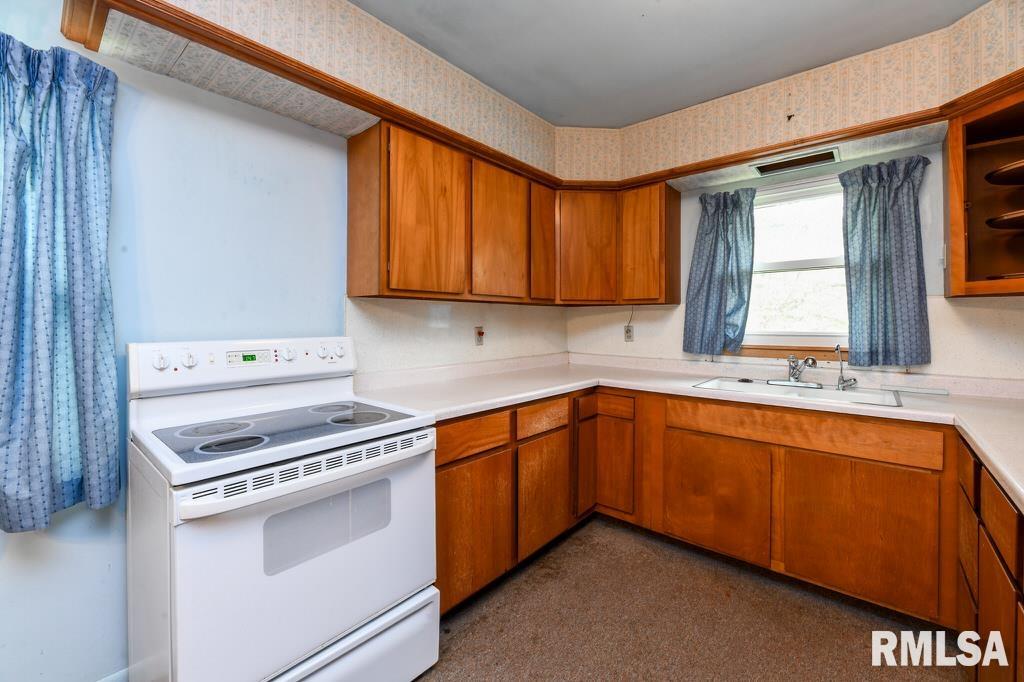 1121 N Wood Road, Peoria, Illinois image 41